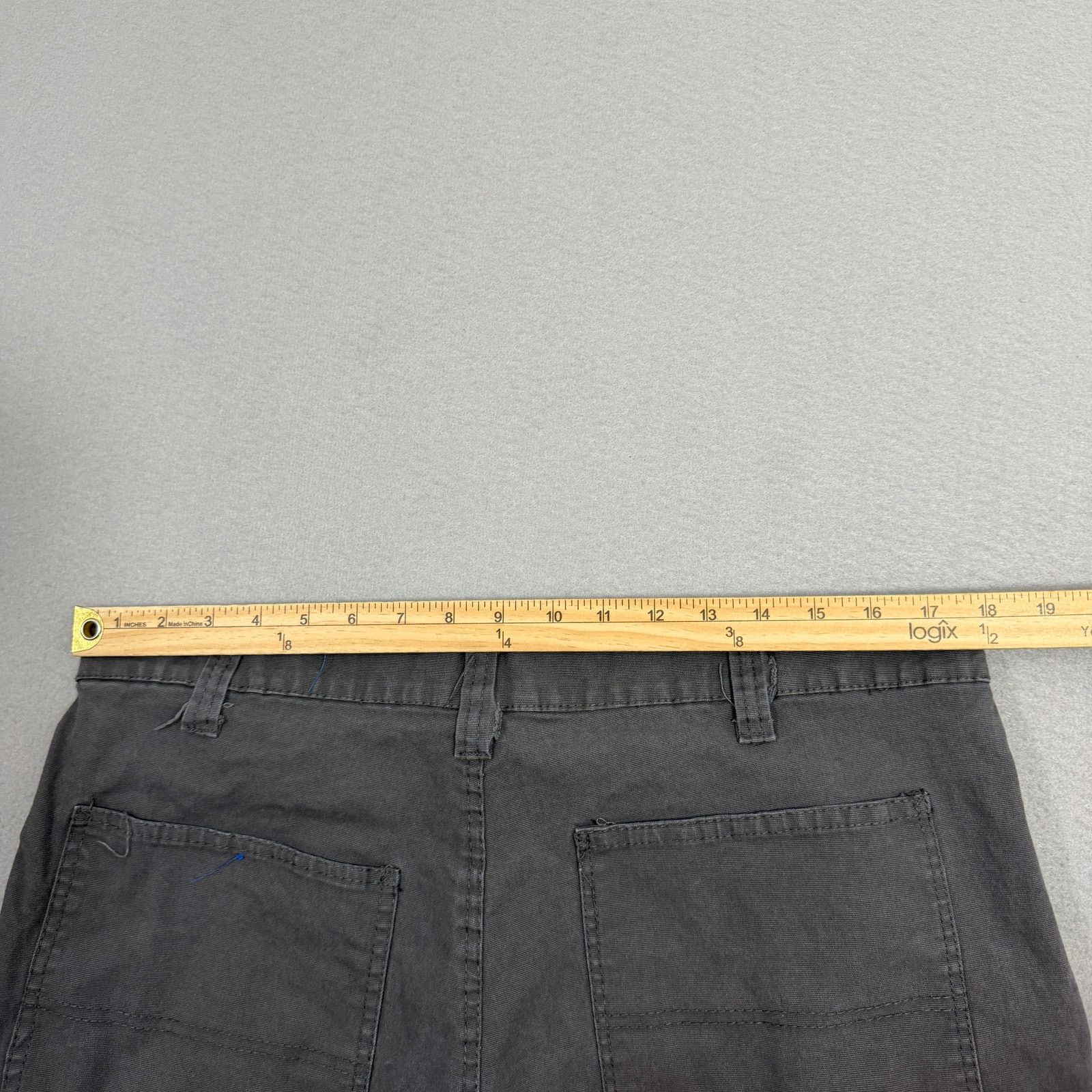Vintage Rugged Wear Cargo Shorts Men' 36 Gray 10" Inseam Utility Size US 36 / EU 52 - 5 Thumbnail