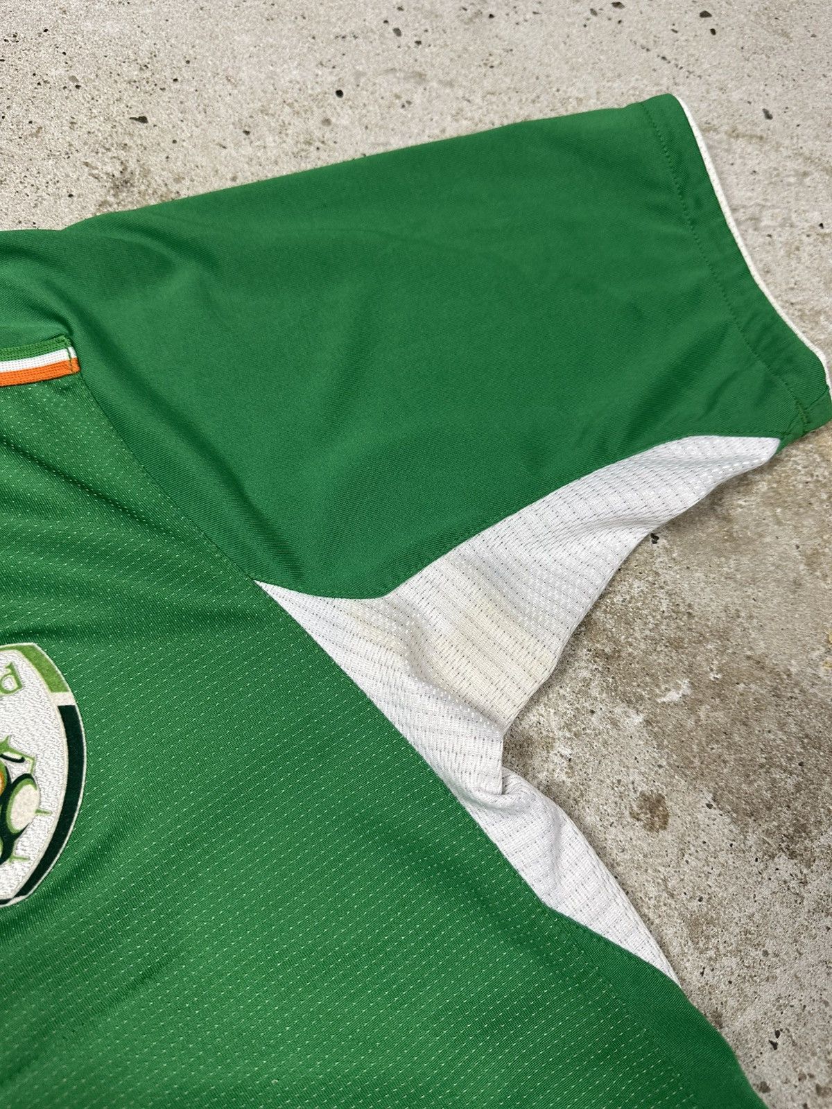 Umbro Umbro x Ireland 2004/2006 Home Jersey Shirt Size US S / EU 44-46 / 1 - 11 Thumbnail