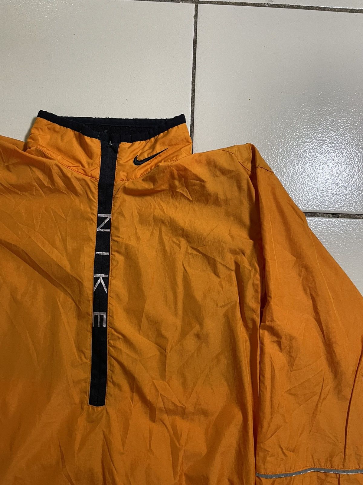 Nike VINTAGE NIKE WINDBREAKER (orange) Size US S / EU 44-46 / 1 - 2 Thumbnail