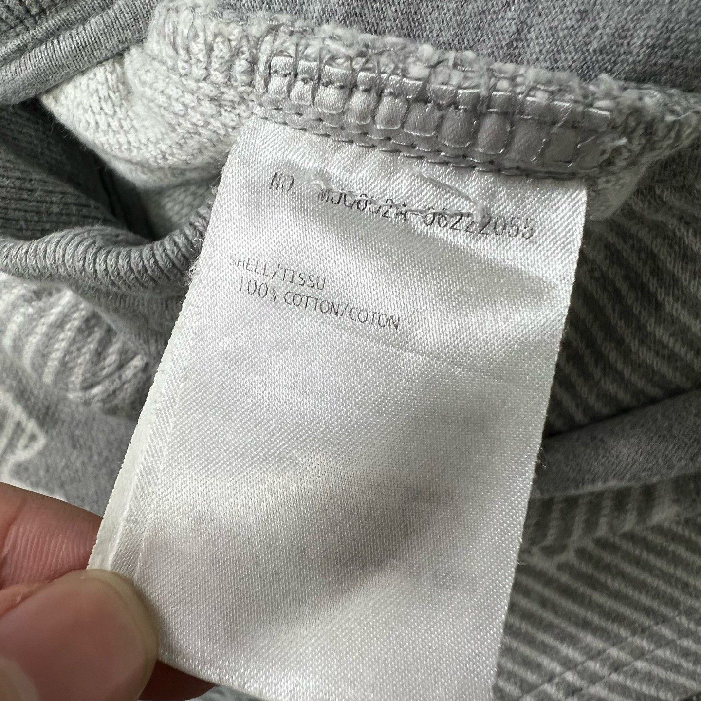 Thom Browne THOM BROWNE Men's Four-Stripe Shorts Size US 28 / EU 44 - 5 Thumbnail
