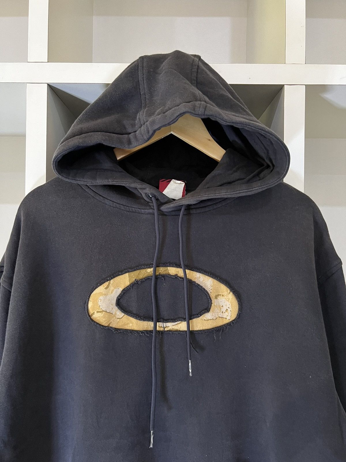 image of Oakley Hoodie Big Logo in Black, Men's (Size Medium)