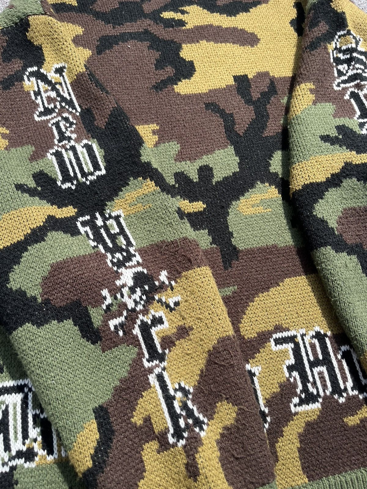 Bounty Hunter × Supreme FW23 Supreme Bounty Hunter Camo Sweater Size US M / EU 48-50 / 2 - 4 Thumbnail