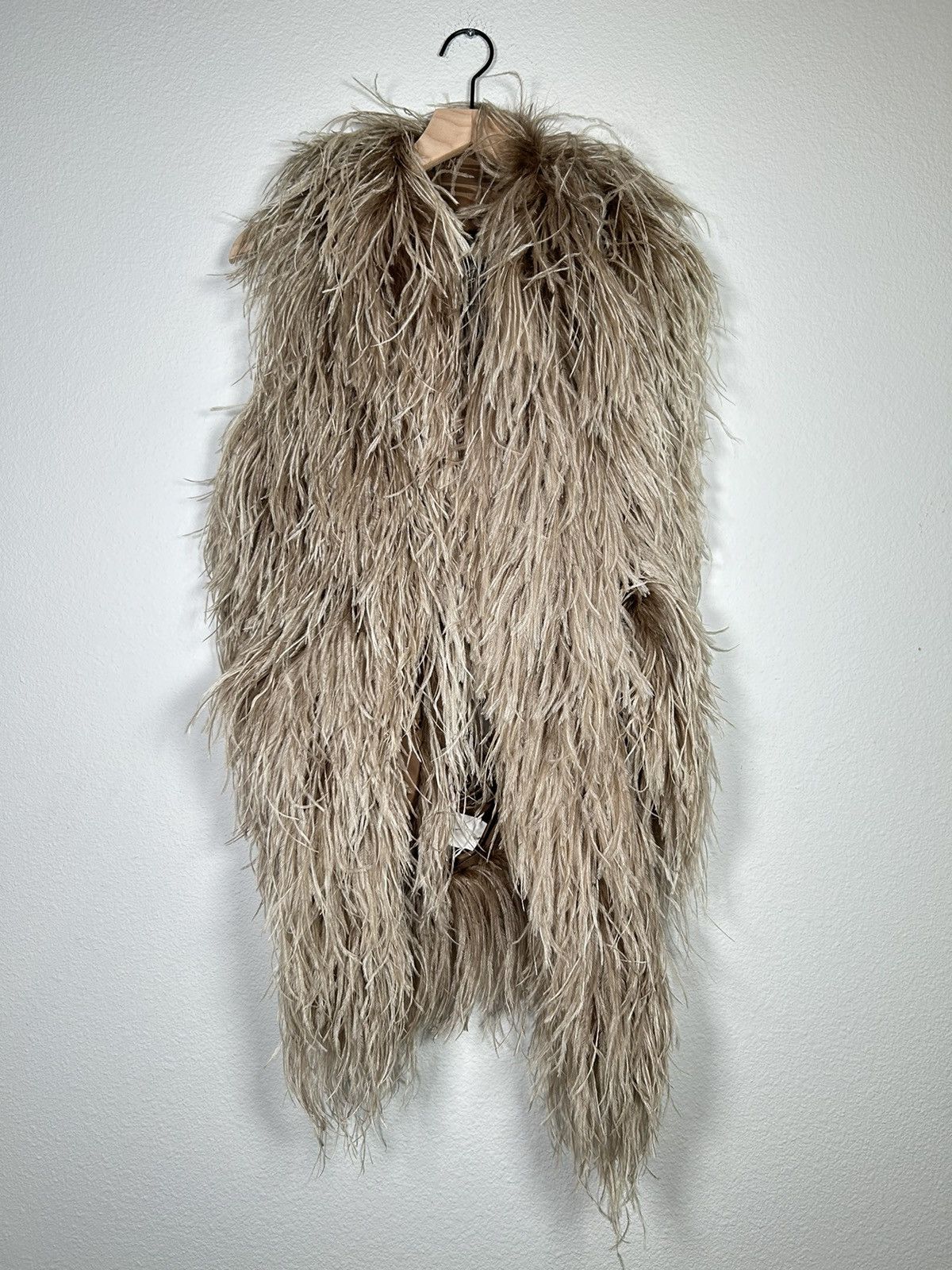 Maison Margiela AW04 Artisanal Modèle Ostrich Feather Vest Size M / US 6-8 / IT 42-44 - 1 Thumbnail