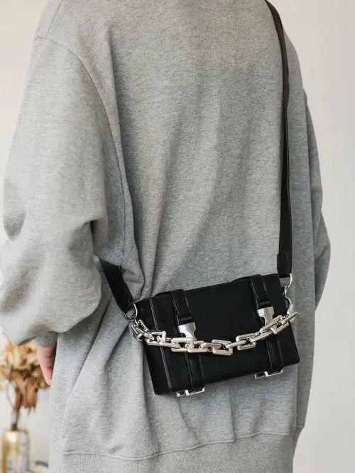 Japanese Brand SHOULDER BAG VINTAGE JAPANANESE BRAND MINIMAL Size ONE SIZE - 1 Thumbnail