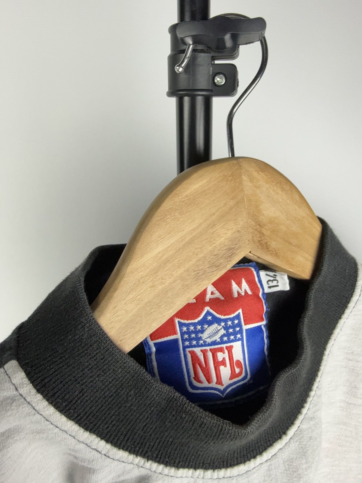 NFL × Vintage 90s Junior Oakland Riders NFL Sweatshirt Boxy 8-9 years Size US XXS / EU 40 - 8 Thumbnail