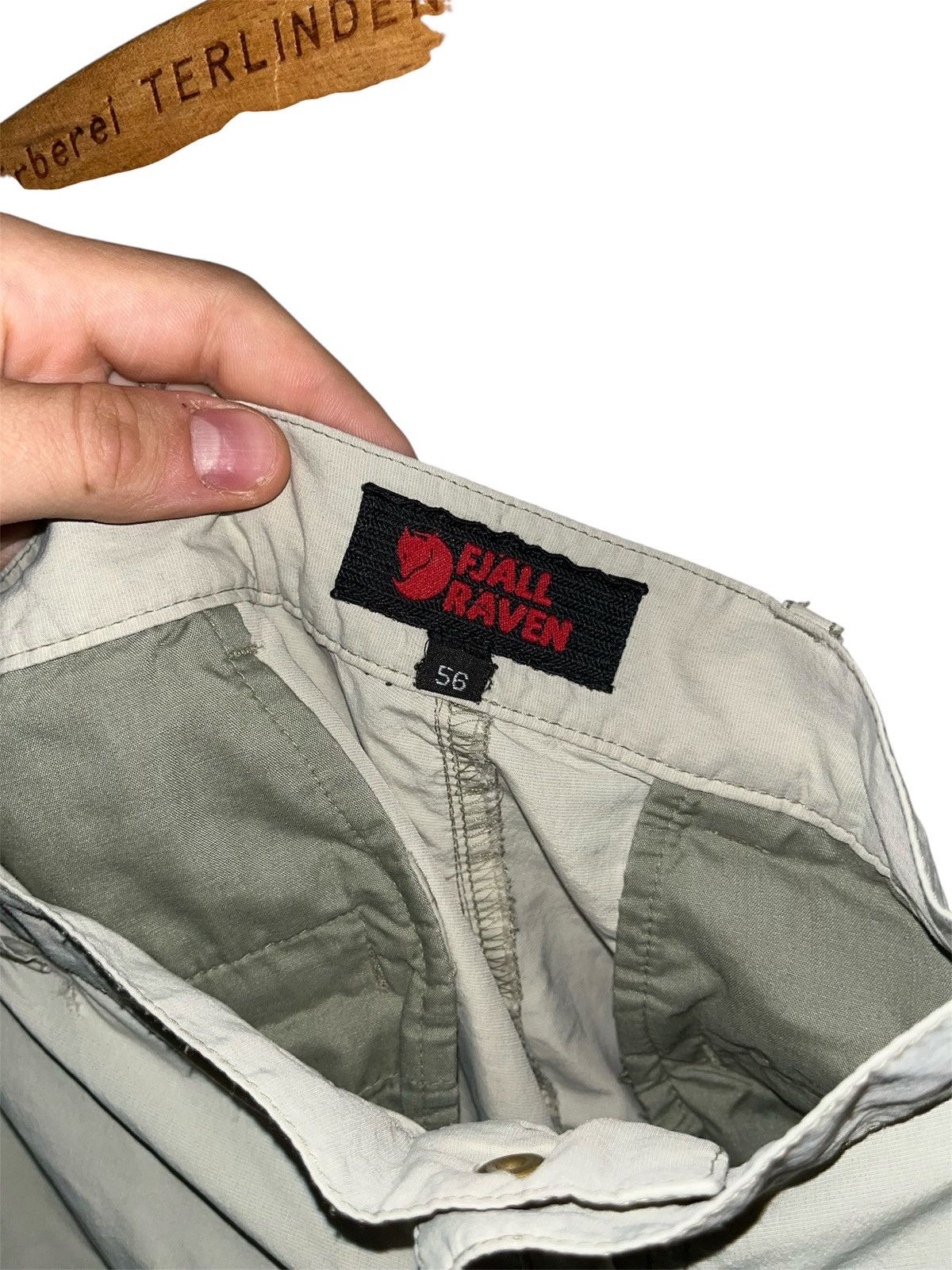 Fjallraven Vintage Fjällräven Cargo Shorts Light Grey Outdoor HikingY2K Size US 40 / EU 56 - 3 Thumbnail