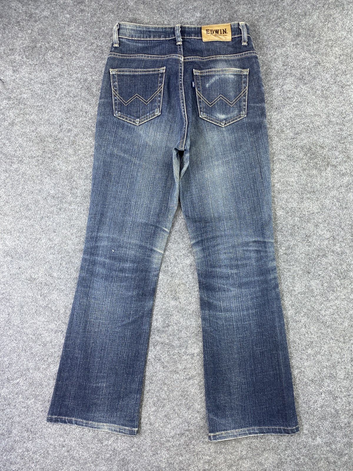 Edwin × Jean × Vintage Vintage Edwin Distressed Wash Flare Jeans - J1076 Size 26" / US 2 / IT 38 - 5 Thumbnail
