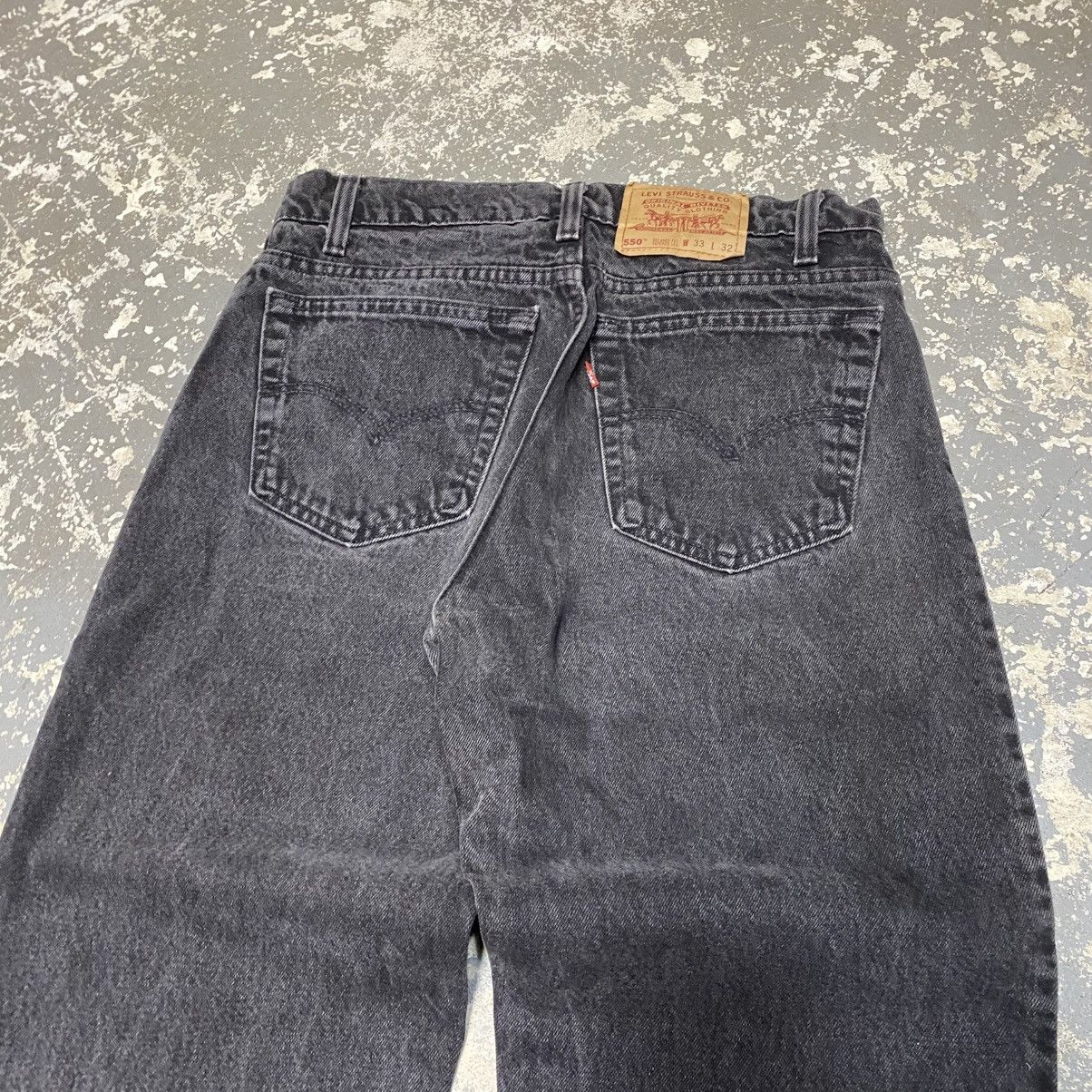 Levi's × Vintage Vintage Levi’s 550 Relaxed Fit Black Denim Jeans USA 90s Size US 31 - 9 Thumbnail