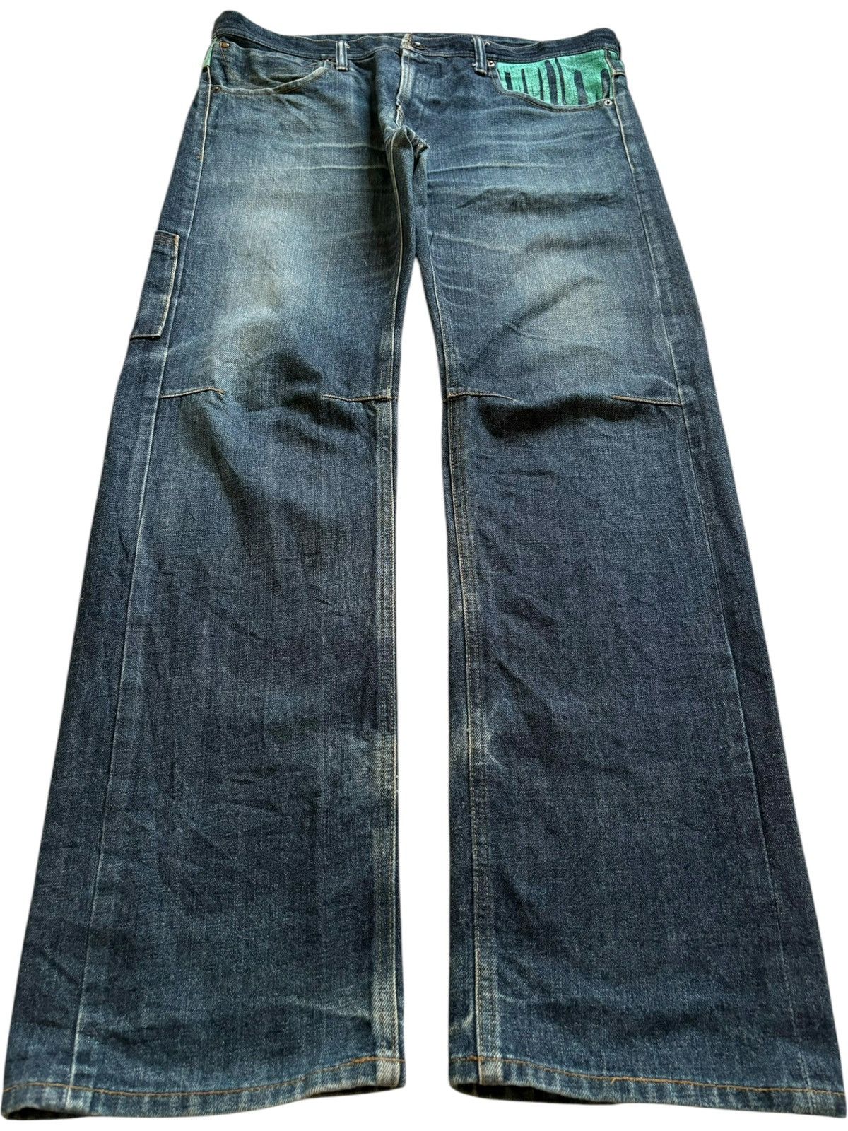 Japanese Brand Vintage Japanese Brand Faded Wash Spell Out Baggy Jeans Size US 38 / EU 54 - 1 Thumbnail