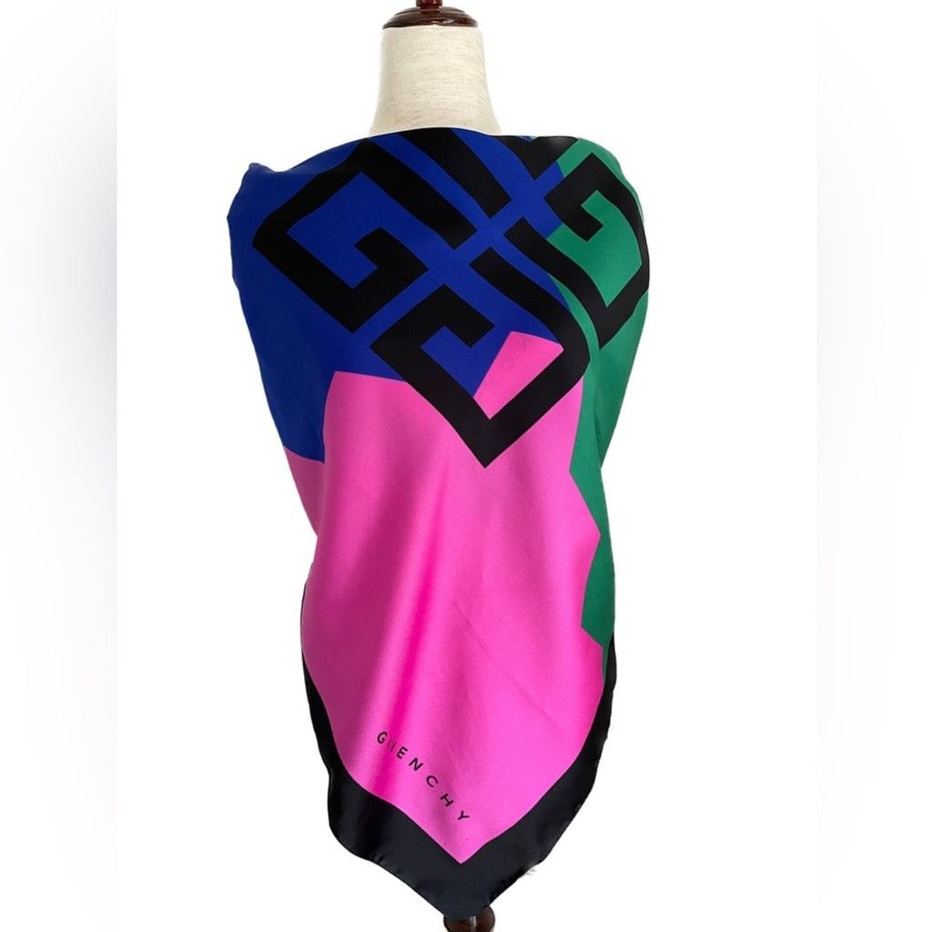 Givenchy Vintage Givenchy Scarf Size ONE SIZE - 3 Thumbnail