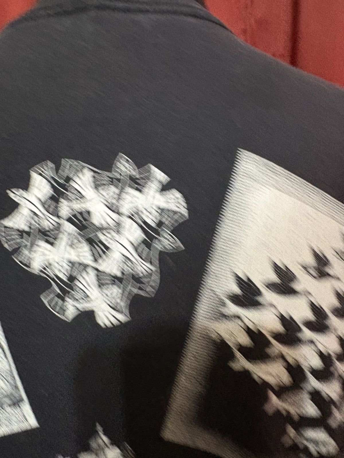 Vintage Vintage MC Escher Tshirt 90’s All Over Print Art Tee Duality Size US XL / EU 56 / 4 - 10 Thumbnail
