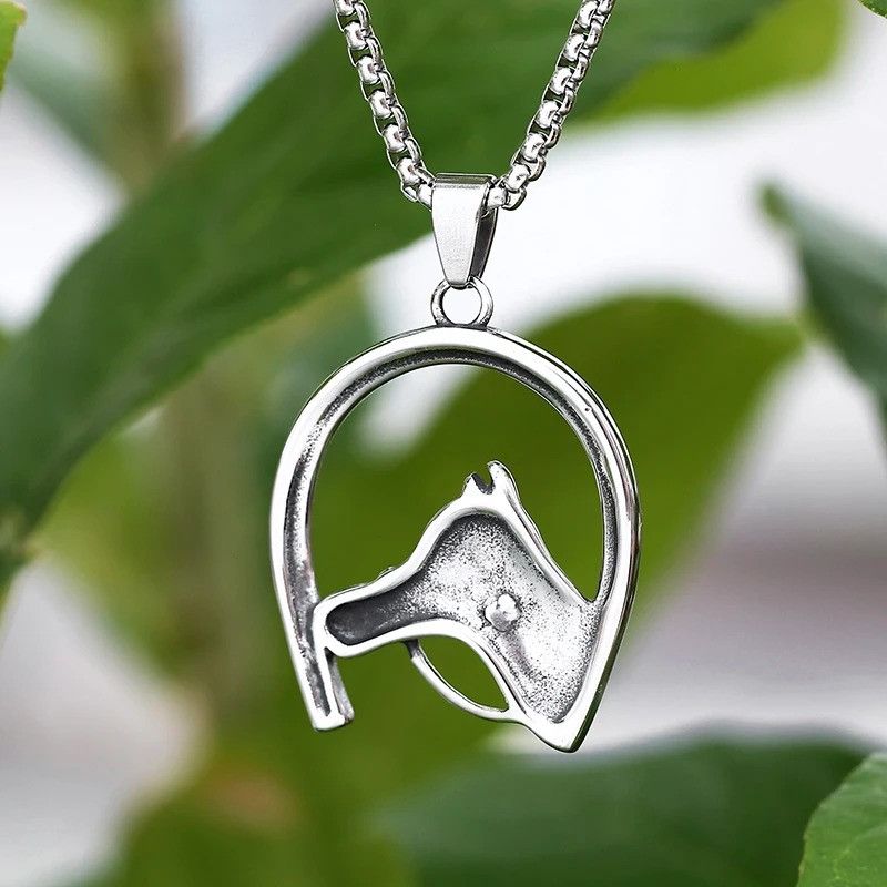 Japanese Brand × Jewelry Horse Necklace 2025 Size ONE SIZE - 4 Thumbnail