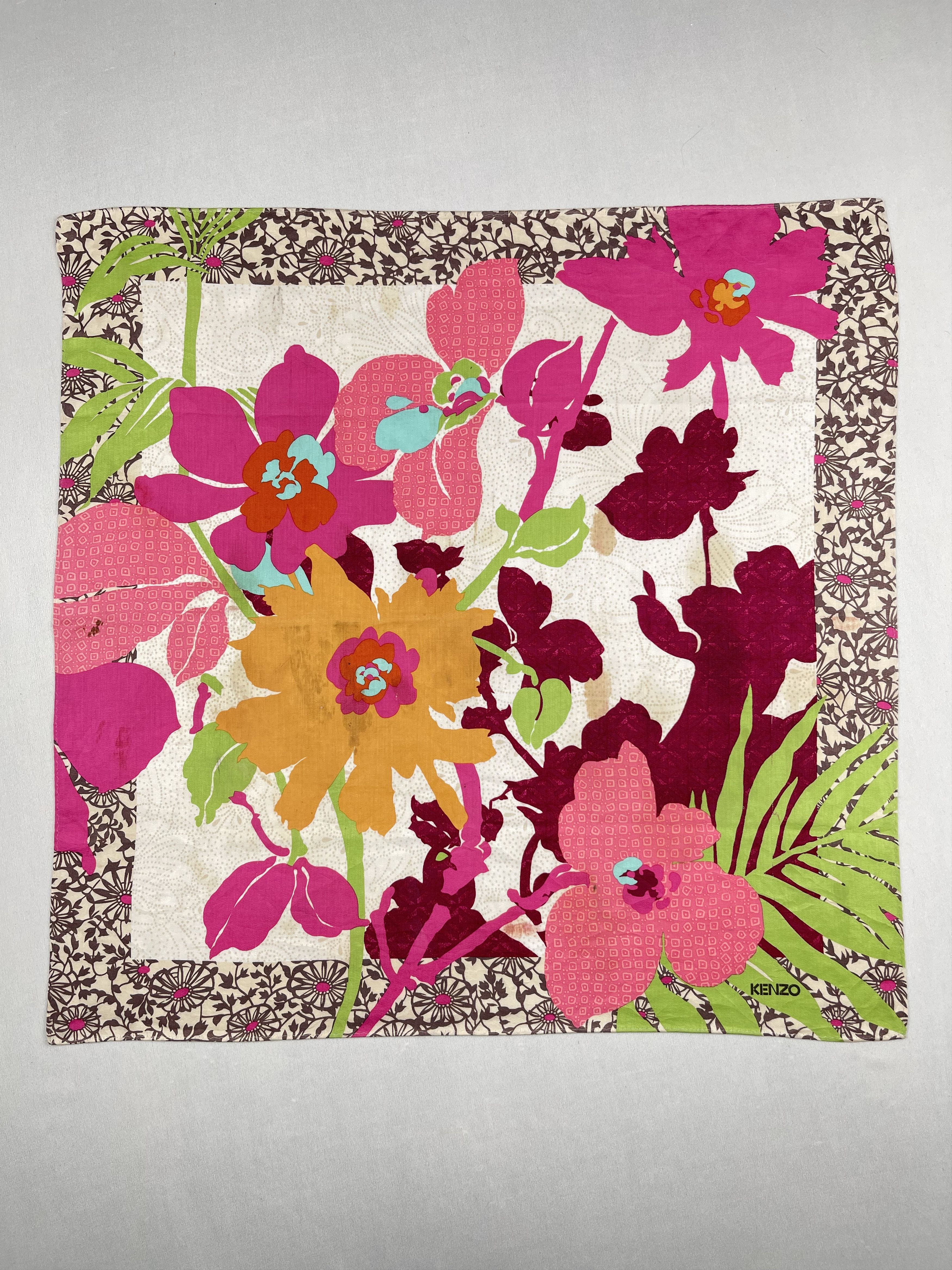 Kenzo Vintage Kenzo Handkerchief Pocket Square Bandana HM0047 Size ONE SIZE - 1 Thumbnail