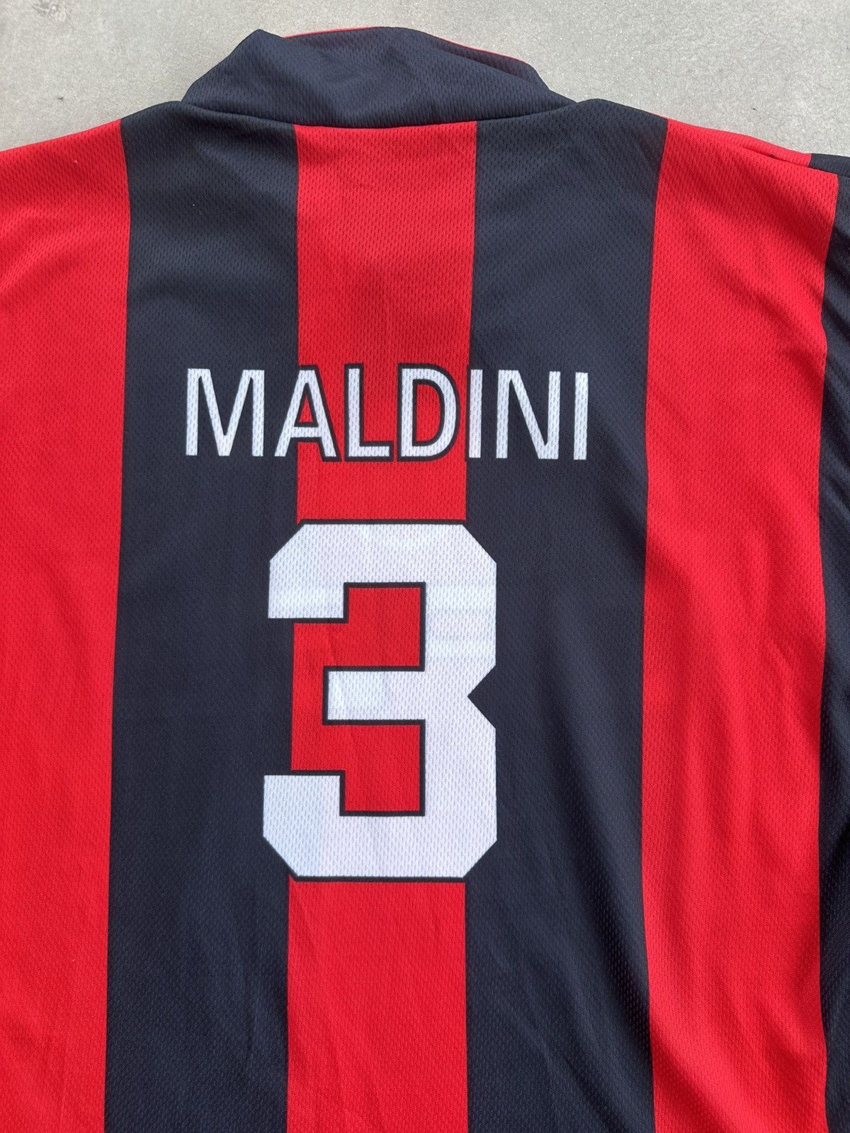 Vintage VINTAGE PAOLO MALDINI AC MILAN 1995-1996 FAN JERSEY Size US XL / EU 56 / 4 - 5 Thumbnail