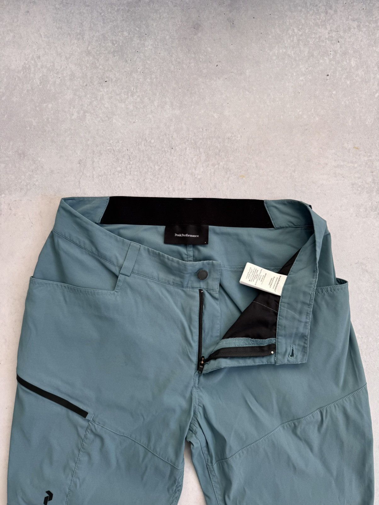 Peak Performance Peak Performance Iconic Tech Outdoor Mountain Travel Pants Size US 34 / EU 50 - 6 Thumbnail