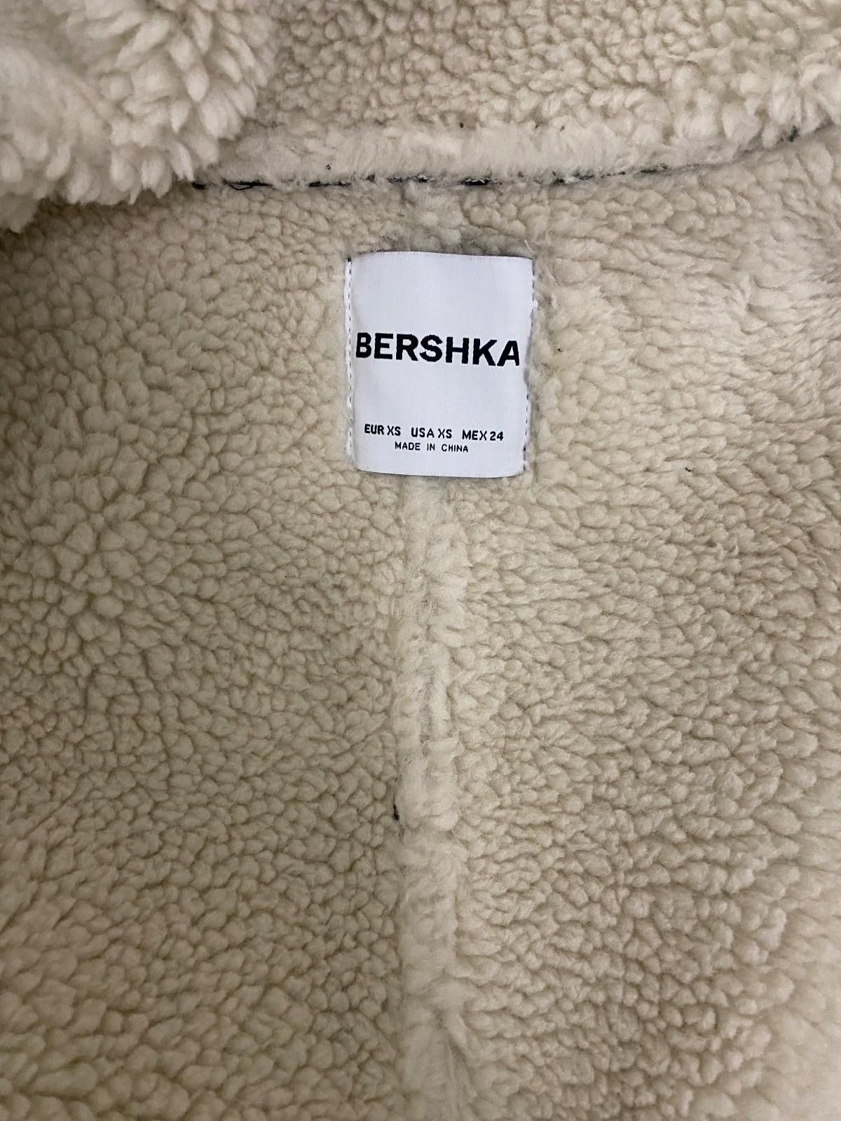 Bershka BERSHKA Shearling Trim Aviator Jacket in Black (X-SMALL) Size XS / US 0-2 / IT 36-38 - 9 Thumbnail