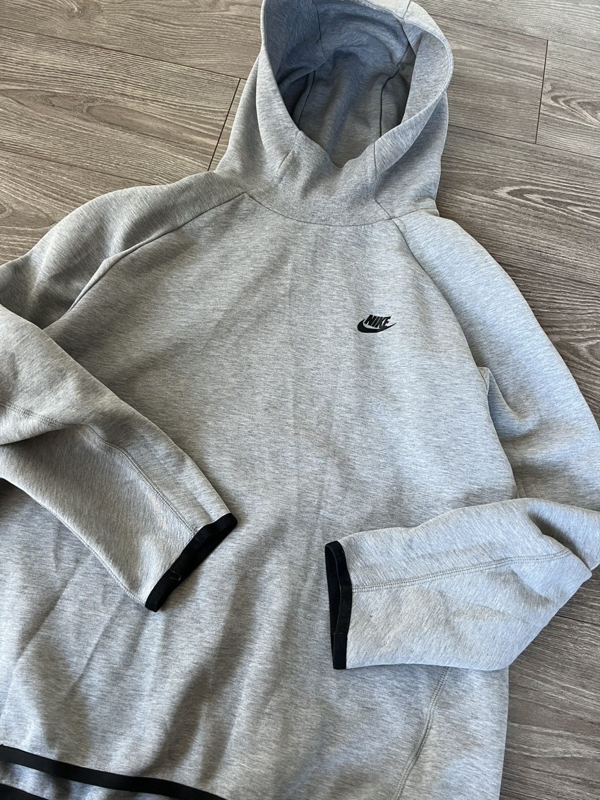 Nike ‼️Nike Tech Fleece Rare Grey Hoodie‼️ Size US L / EU 52-54 / 3 - 16 Thumbnail