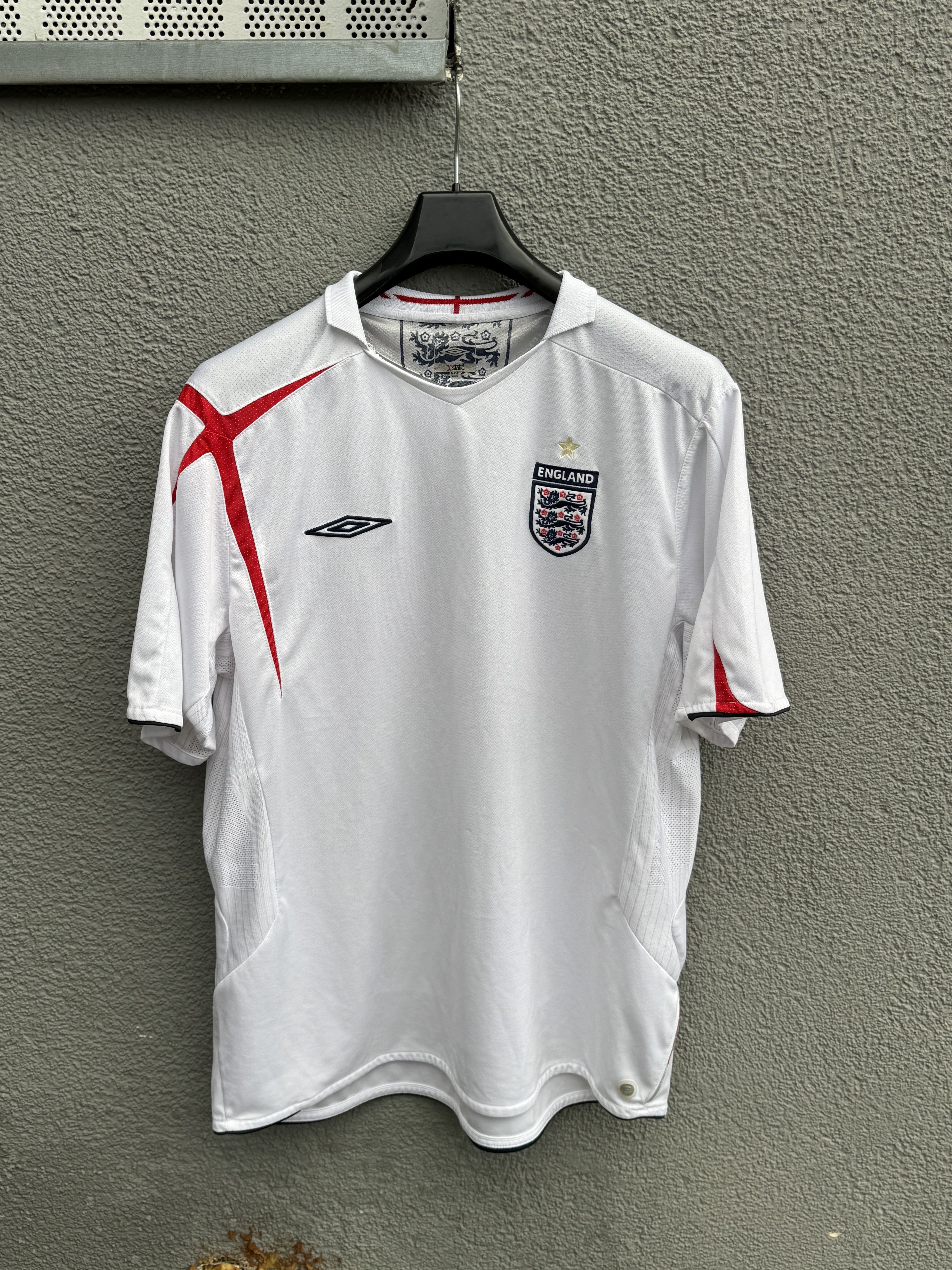 Umbro × Vintage England Umbro 2005/2007 Soccer Jersey Men's Size XXL Size US XXL / EU 58 / 5 - 1 Thumbnail