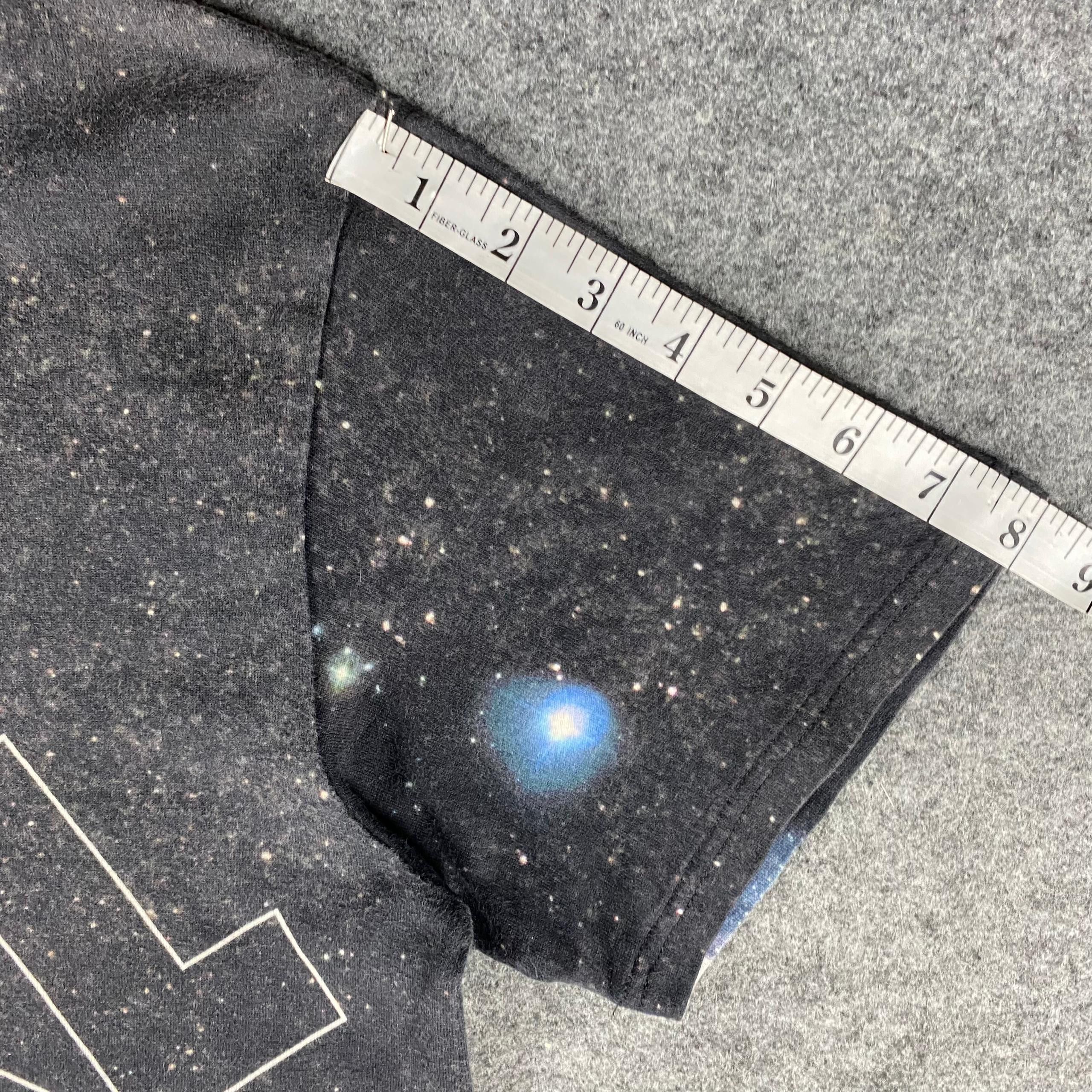 Japanese Brand Vintage X-Girl Streetwear Tshirt Size US M / EU 48-50 / 2 - 5 Thumbnail