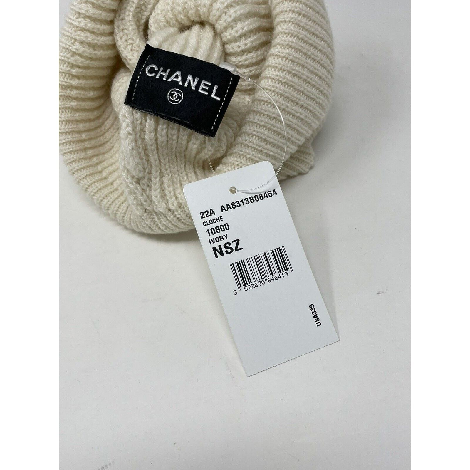 Chanel Chanel Cashmere Hat Beanie 22A Ivory Script NWT Size ONE SIZE - 7 Thumbnail