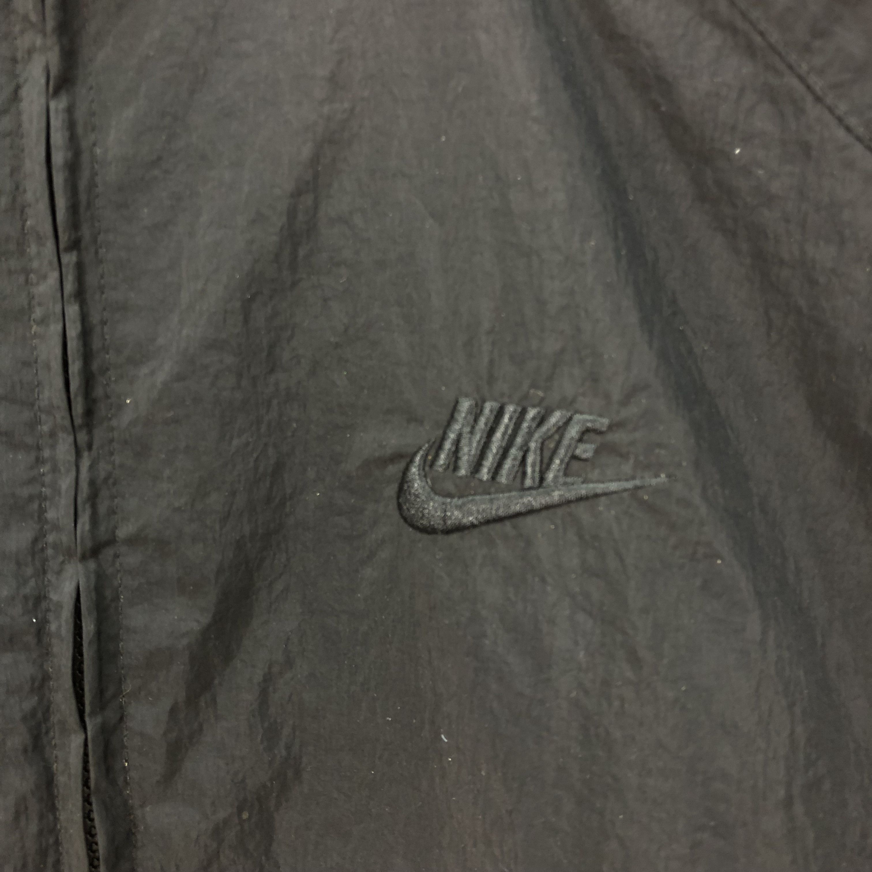 Nike × Vintage Vintage 90s Nike Big Swoosh Windbreaker Jackets Size US L / EU 52-54 / 3 - 5 Thumbnail