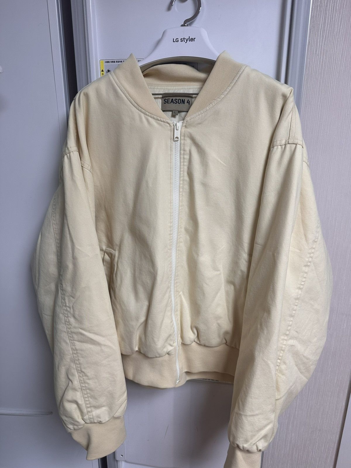 adidas gazelle silver green womens adidas Yeezy Season 4 Boxy Calabasas Crewneck