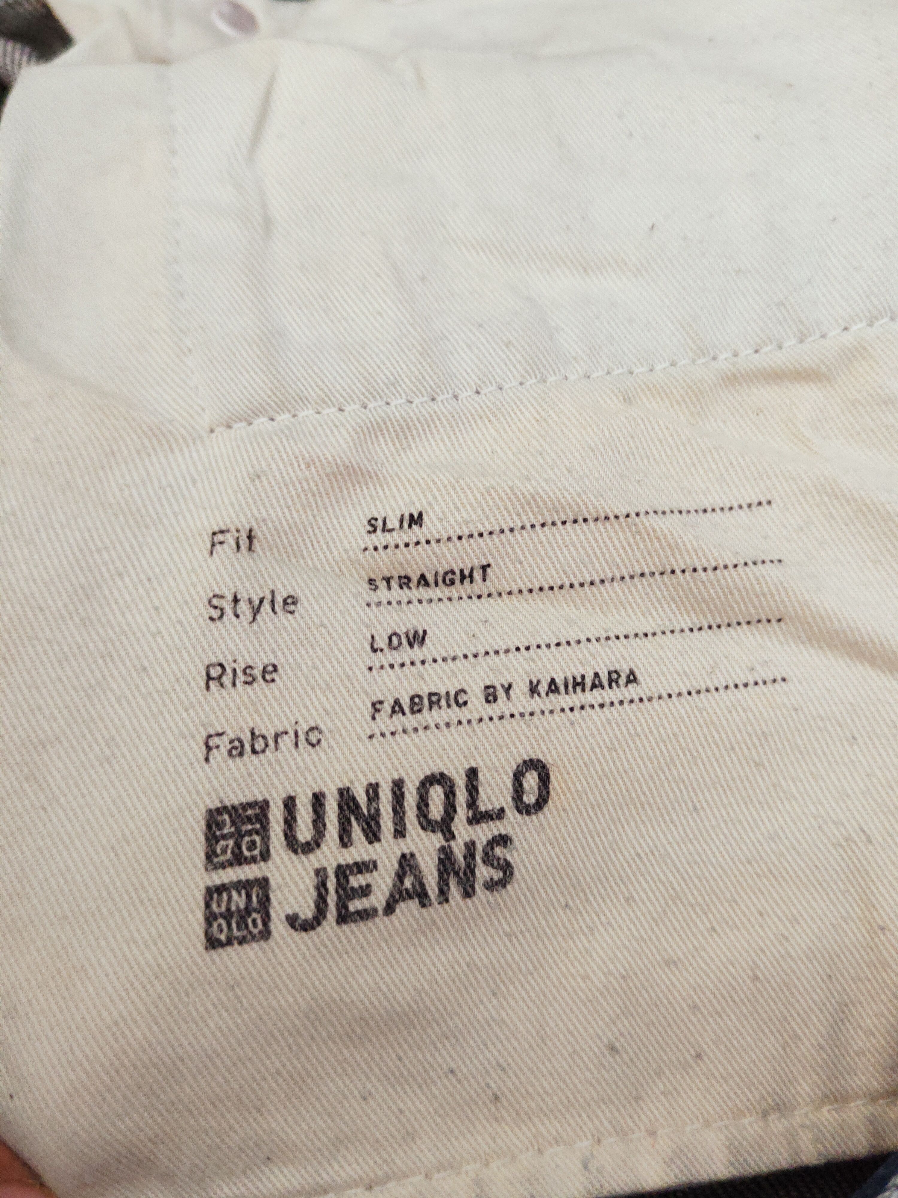 Japanese Brand Uniqlo fabric by kaihara Distressed Ripped Jeans #W940 Size US 33 - 13 Thumbnail