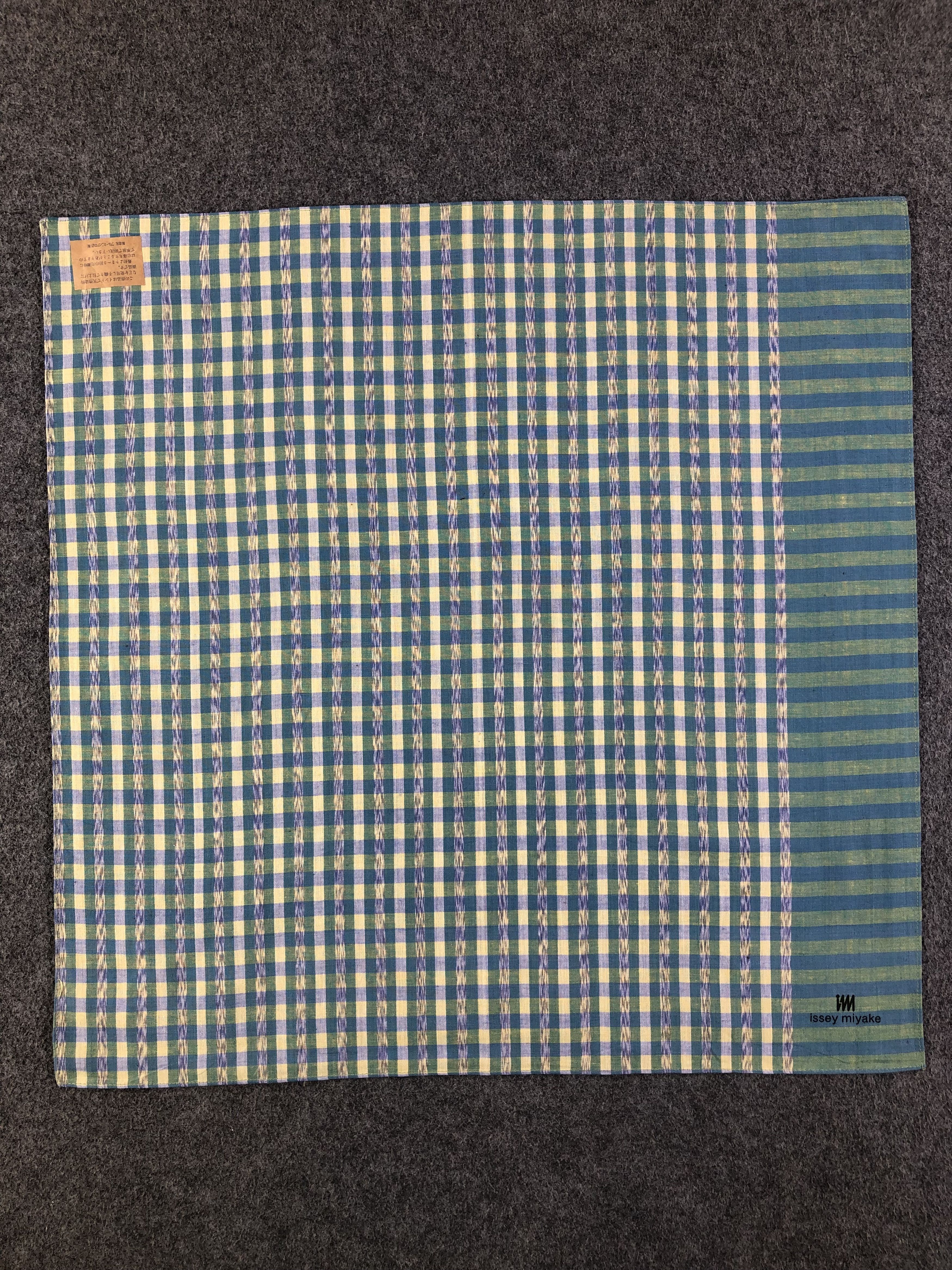 Issey Miyake Issey Miyake Handkerchief / Bandana / Neckerchief Size ONE SIZE - 3 Thumbnail