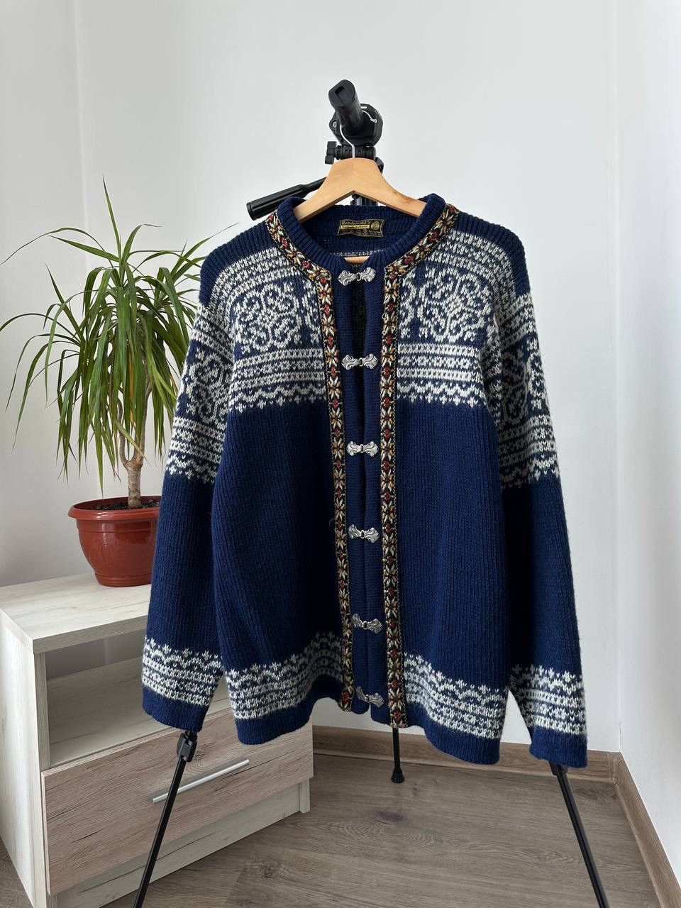 Vintage Vintage Nordsrikk Norway Wool Blue Cardigan Sweater Size US M / EU 48-50 / 2 - 14 Thumbnail