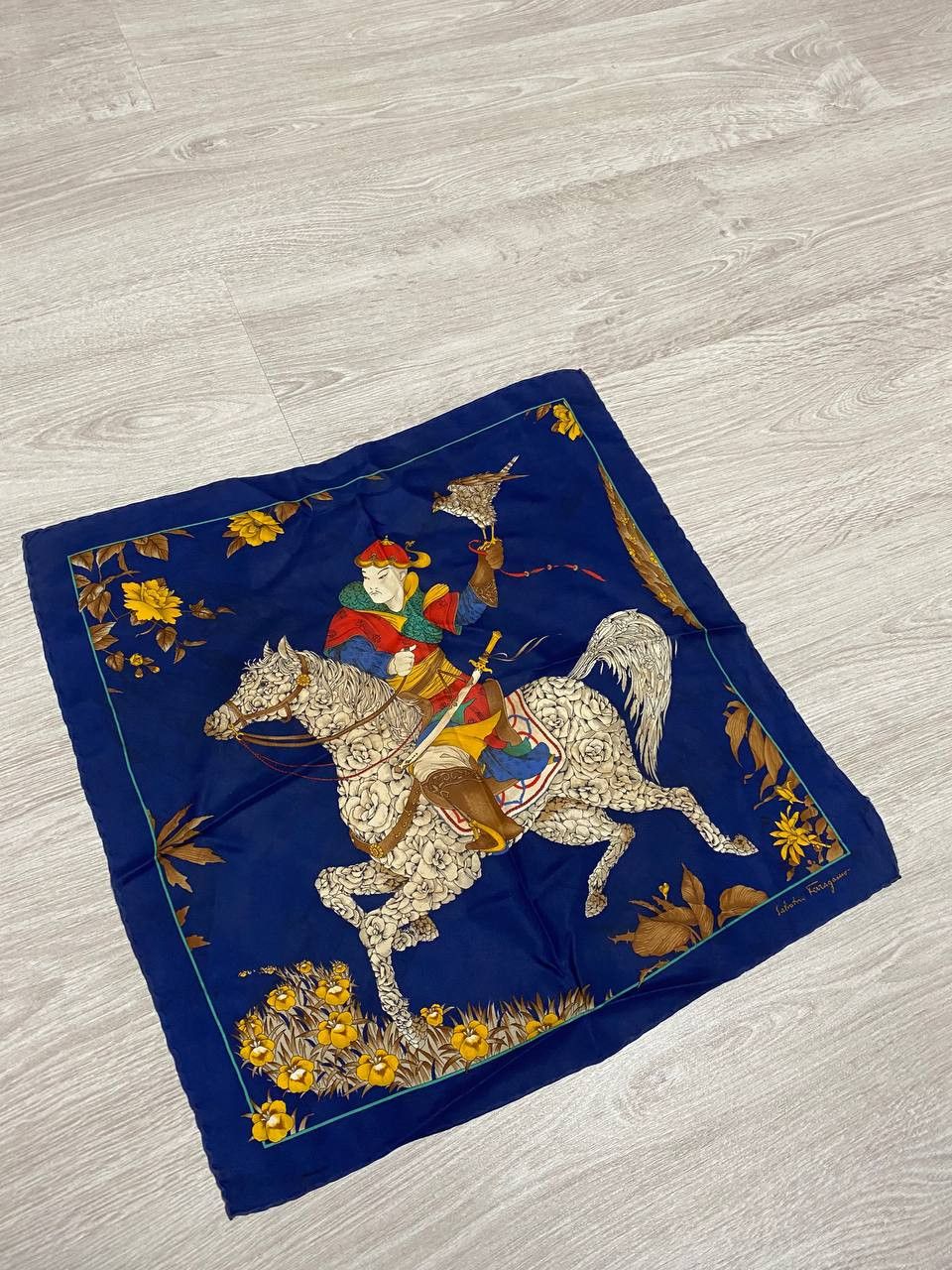 Salvatore Ferragamo Salvatore Ferragamo handkerchief vintage silk scarf Size ONE SIZE - 1 Thumbnail