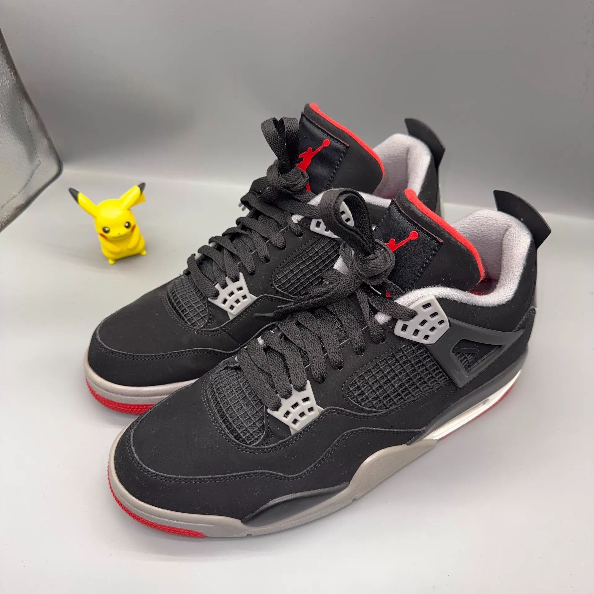 Nike Jordan AJ4 Bred 308497-060 44.5 Size US 10.5 / EU 43-44 - 1 Thumbnail
