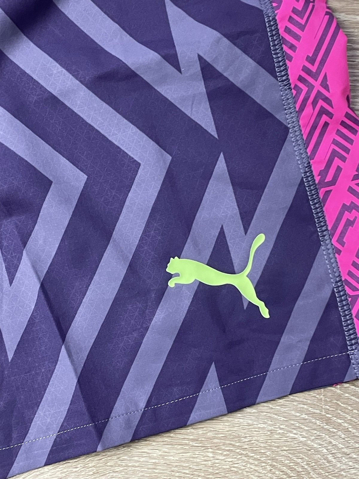Puma 2022-2023 Man City Goalkeeper Shorts L Men Size US 36 / EU 52 - 5 Thumbnail