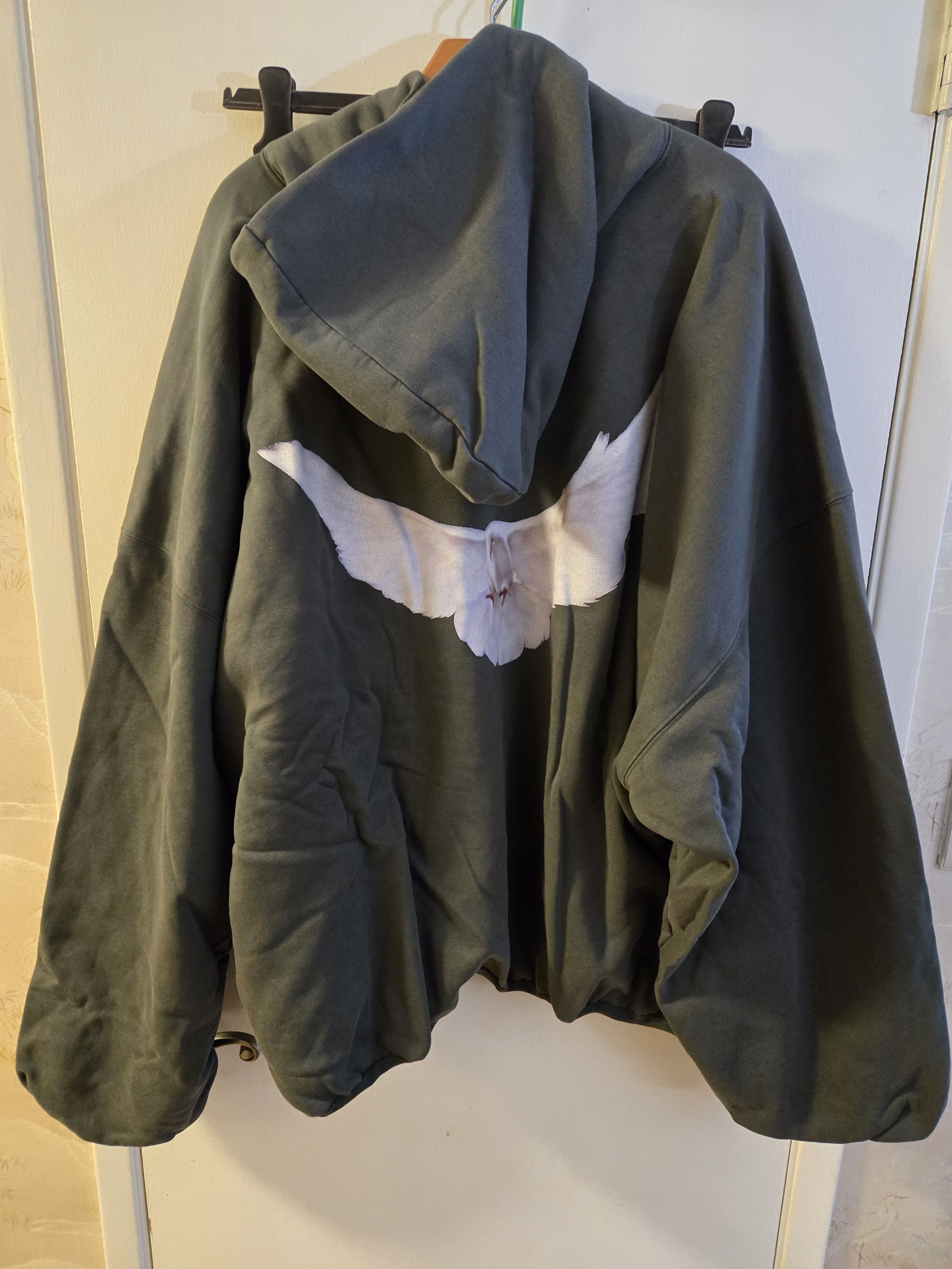 【Yeezy Gap Engineered By Balenciaga】Dove Hoodie Dark Green Yeezy Gap Engineered by Balenciaga Dove Hoodie Dark Green