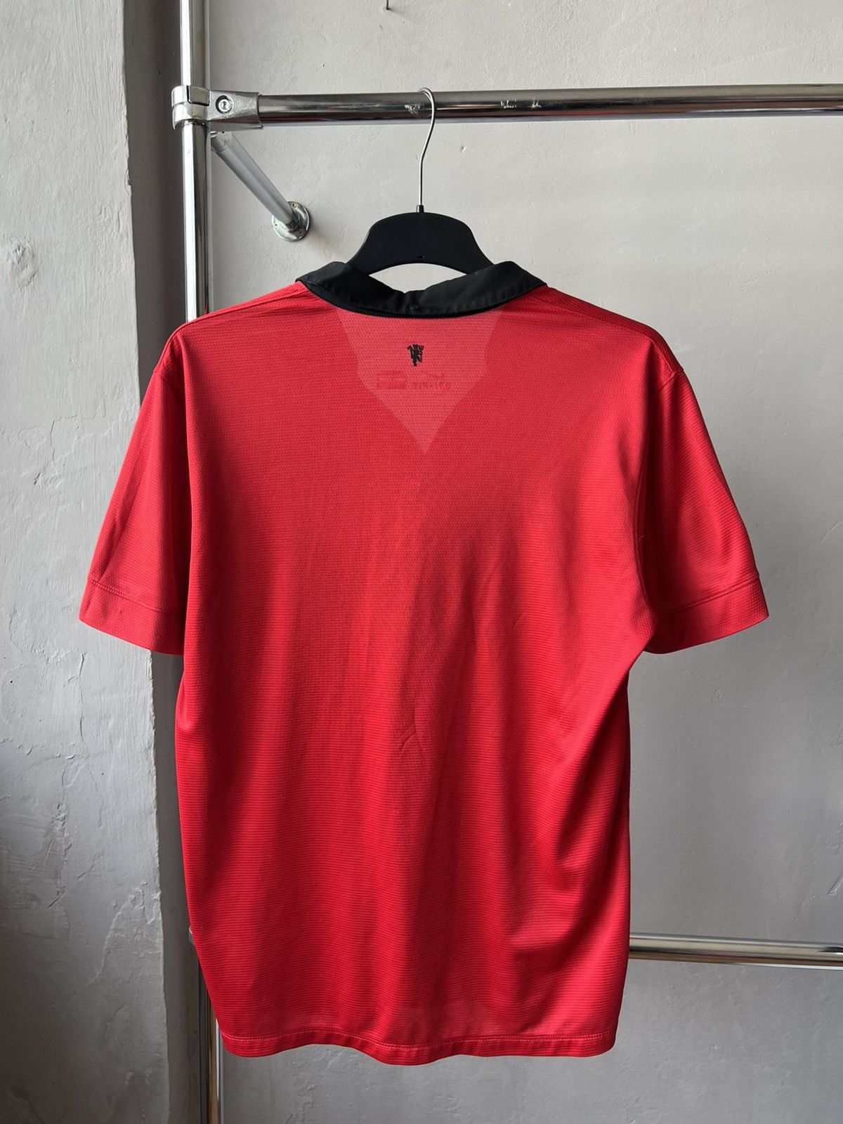 Nike 2013/14 MANCHESTER UNITED HOME SOCCER JERSEY FOOTBALL SHIRT Size US L / EU 52-54 / 3 - 17 Thumbnail