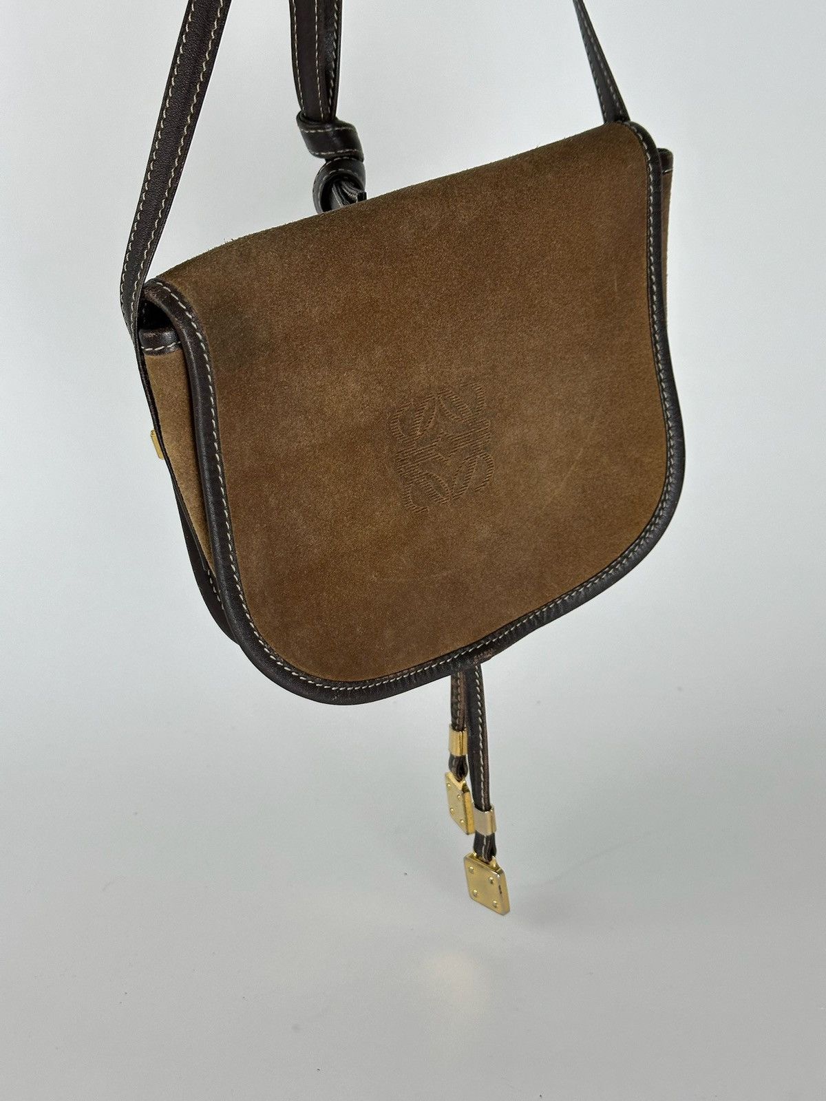 Loewe Vintage Loewe Madrid Suede Crossbody Bag Brown Size ONE SIZE - 7 Thumbnail