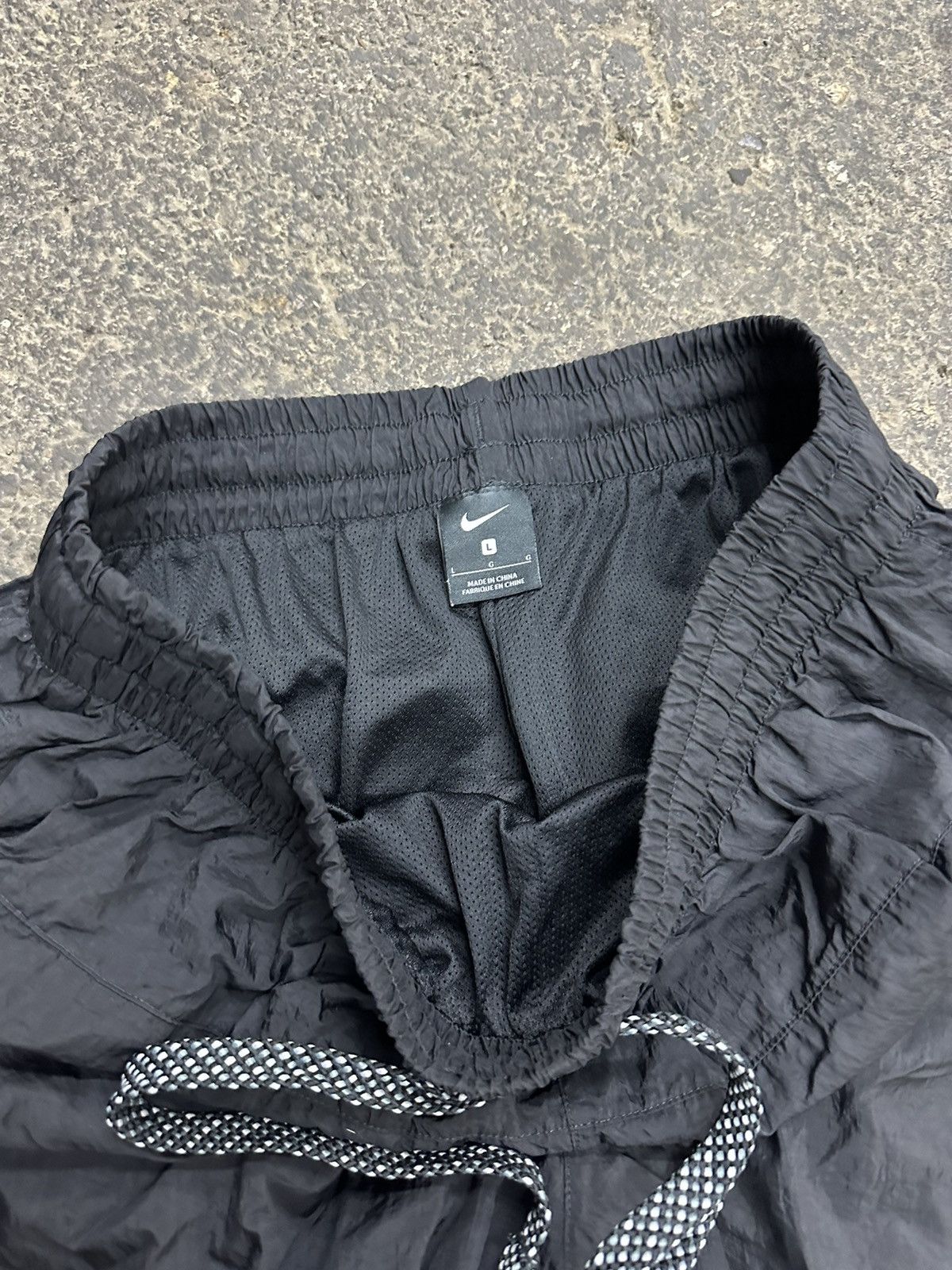 Nike × Vintage Nike flight jogger track pants Size US 30 / EU 46 - 2 Thumbnail