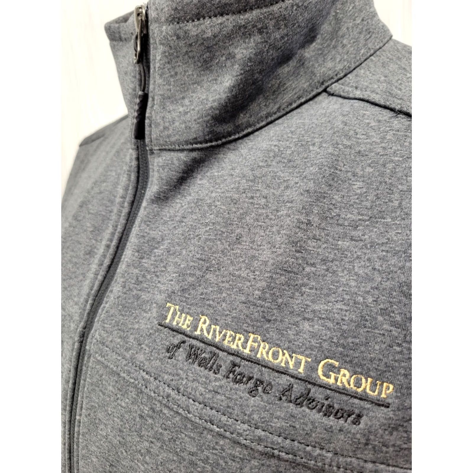 The North Face VINTAGE The North Face Windwall Vest Gray Full Zip Mens LRG Size US L / EU 52-54 / 3 - 3 Thumbnail