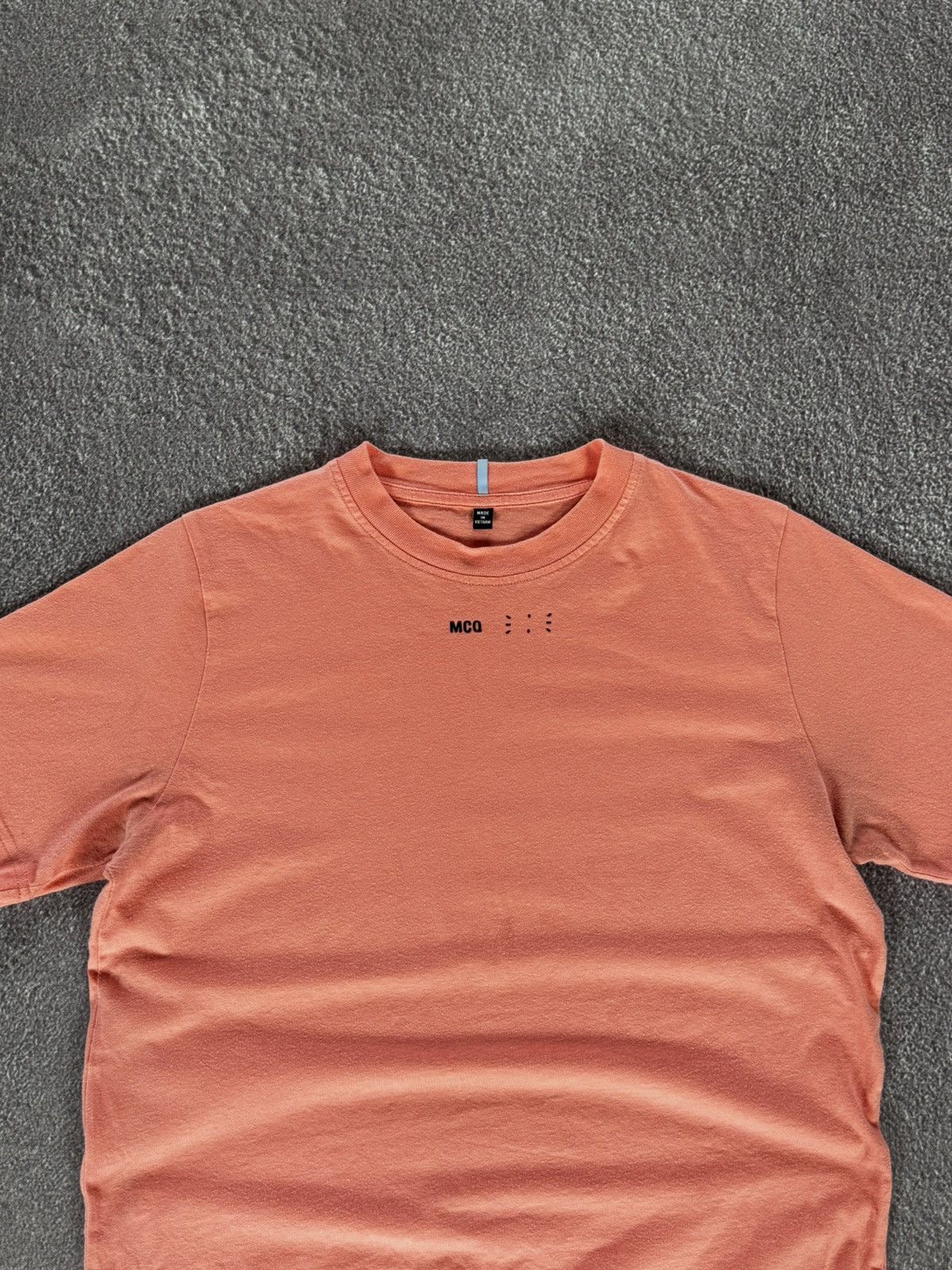Alexander McQueen Alexander McQueen MCQ Y2K Pink Oversized T-Shirt Size S / US 4 / IT 40 - 2 Thumbnail