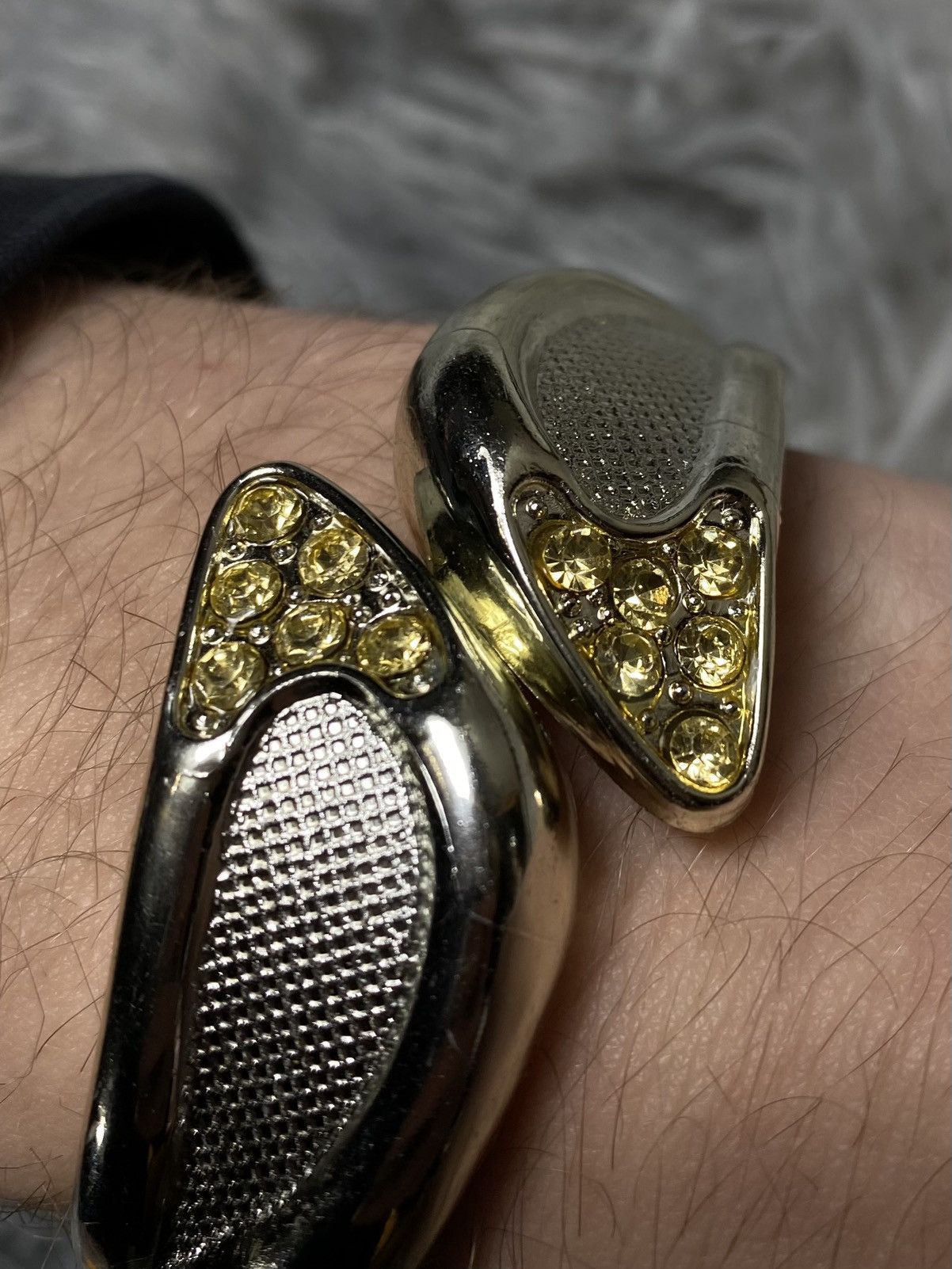 Jewelry Silver Bangle with Yellow Crystals | Japanese Brand Size ONE SIZE - 7 Thumbnail