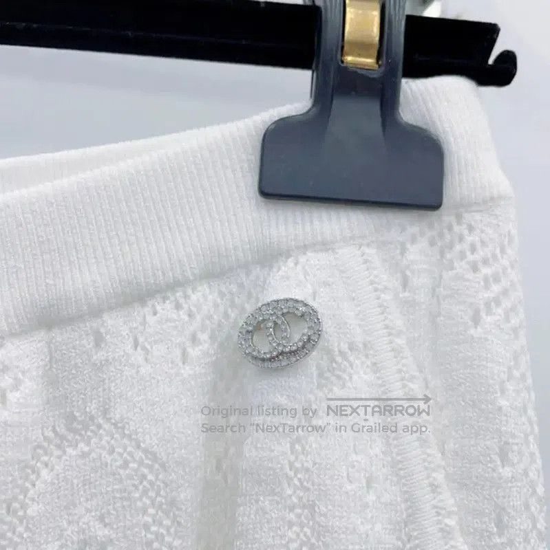 Chanel Chanel White Cotton Casual Pants . Size 30" / US 8 / IT 44 - 4 Thumbnail