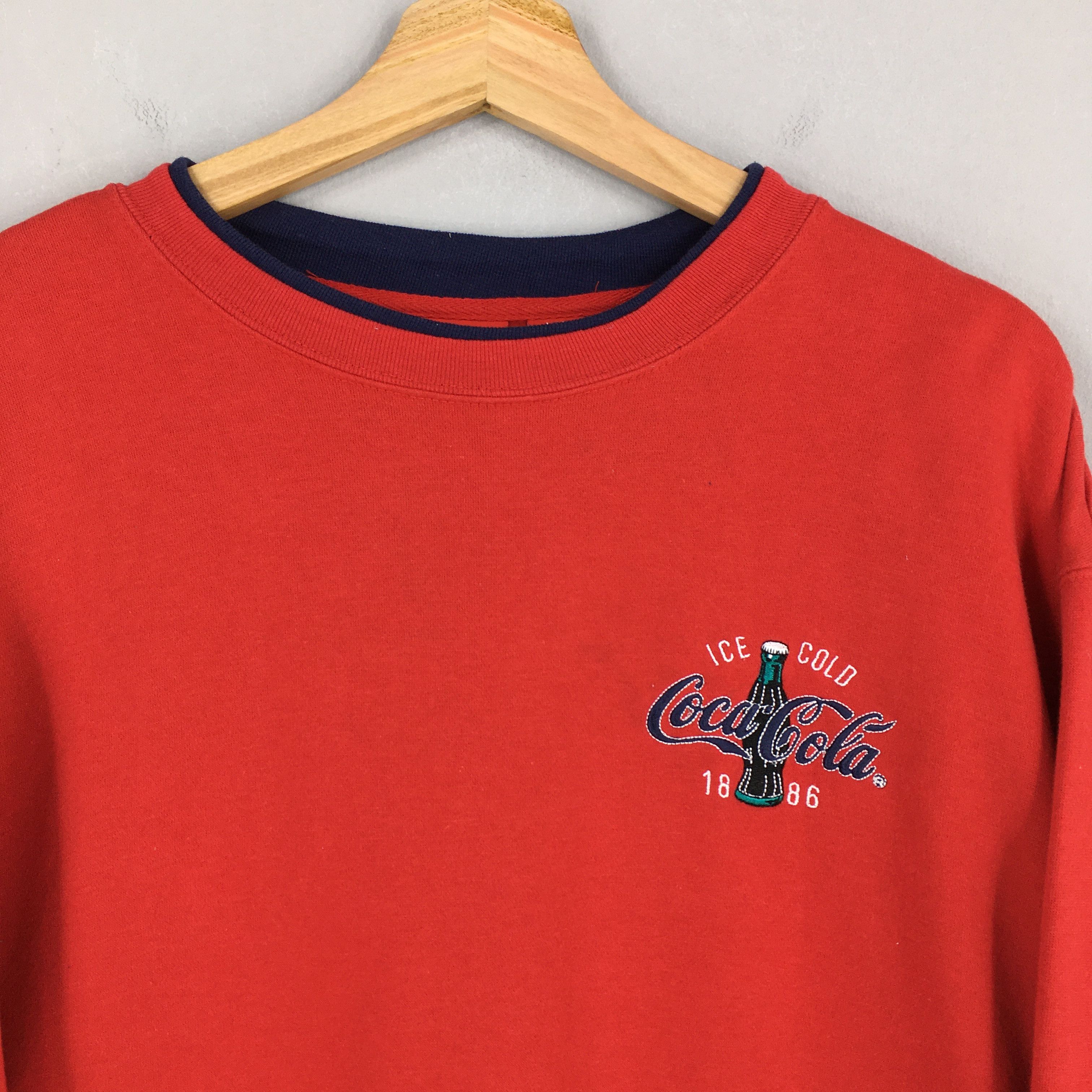Coca Cola Vintage Coca Cola Embroidered Sweatshirt Large Size US L / EU 52-54 / 3 - 2 Thumbnail