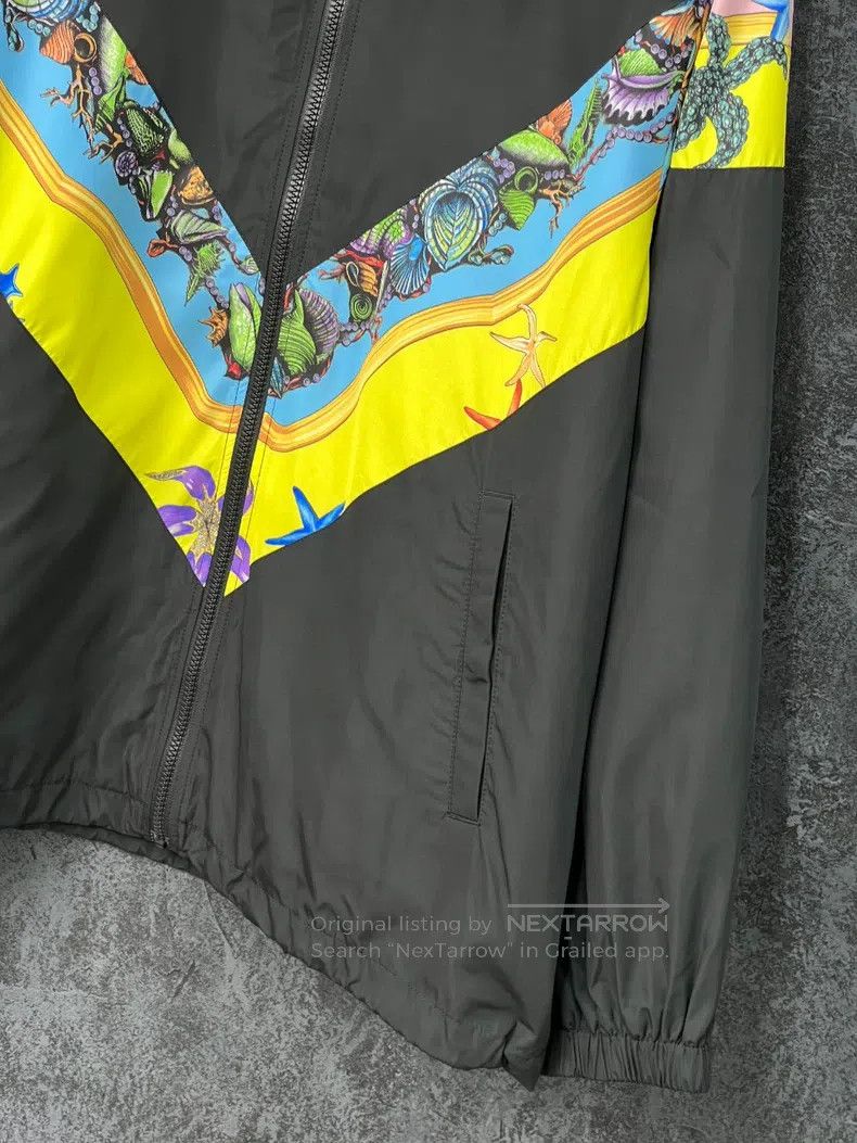 Versace Versace Classic sea creature print jacket Size US M / EU 48-50 / 2 - 5 Thumbnail