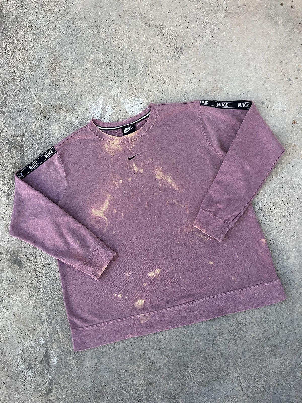 Nike × Vintage Faded Vintage Nike Center Sweatshirt Size US L / EU 52-54 / 3 - 5 Thumbnail
