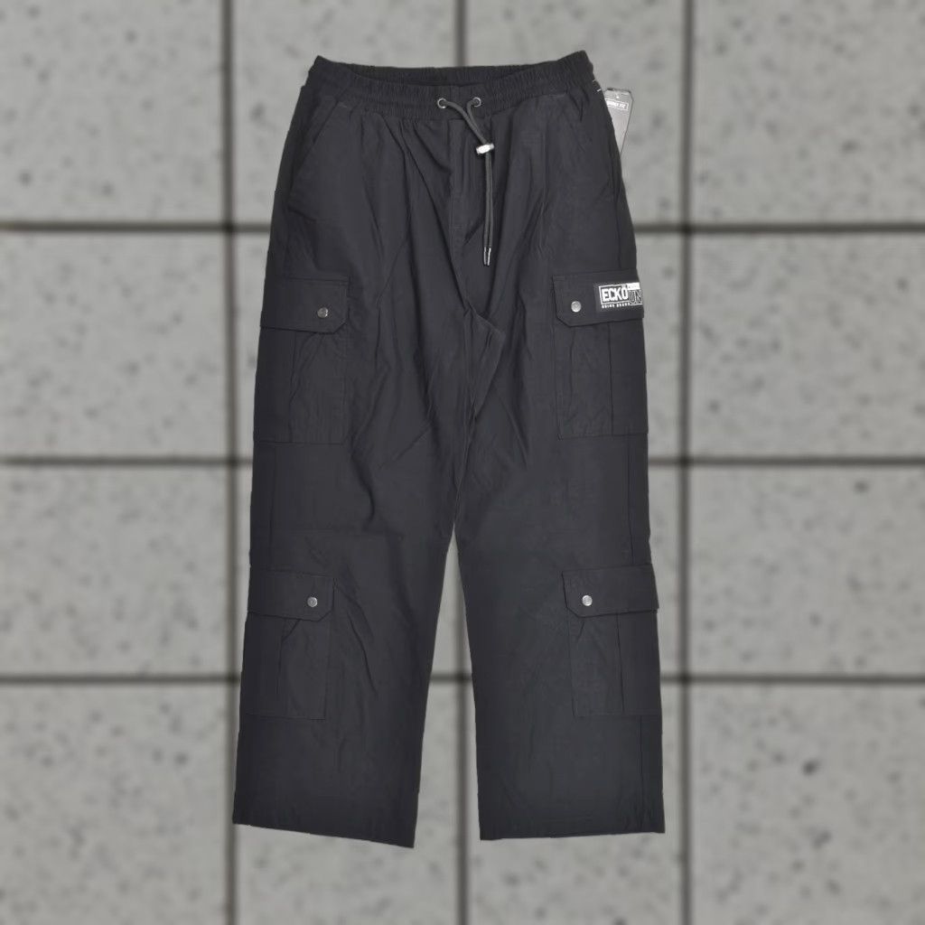 Ecko Unltd. Ecko Unltd Mens Cargo Jogger Pants Black Nylon Baggy Fit M Cargo Pocket 29 Inseam Modern Logo Accents Vintage No Size US 31 - 1 Thumbnail