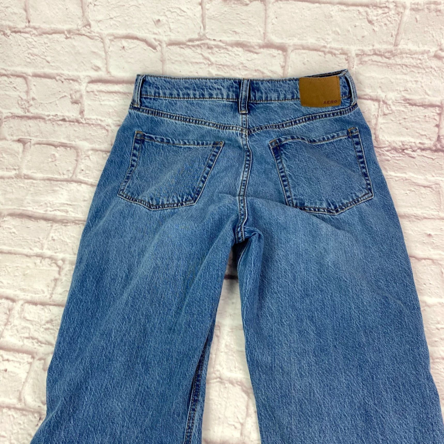 Vintage Aéropostale 90s Baggy Jeans Womens Size 8 High Rise Straight Distressed Button Fly Denim Blue 5-Pocket Design Jeans Womens Size 30" / US 8 / IT 44 - 5 Thumbnail