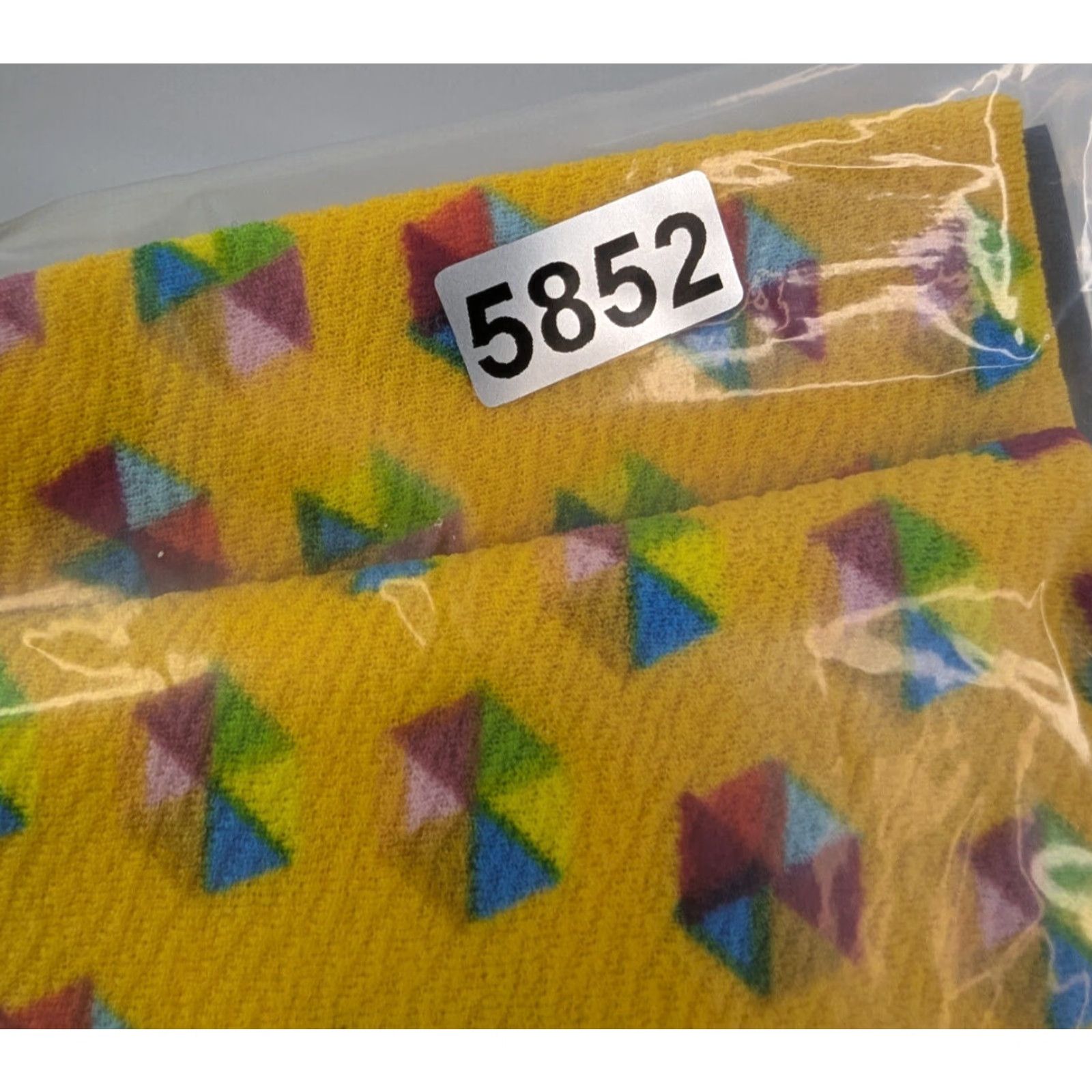Vintage LuLaRoe NWT Cassie Pull-On Midi Skirt XL Yellow Hexagon Print Size 40" / US 18 - 8 Thumbnail