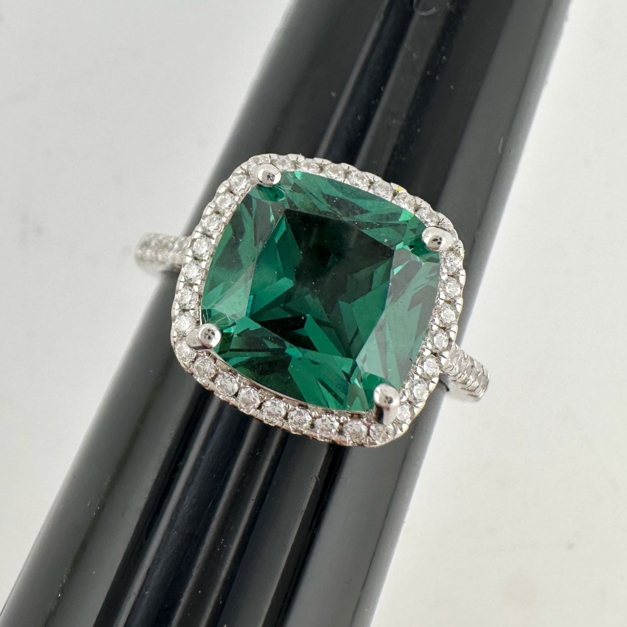 Other 3.56 Carat Lab Created Pariaba Color Change Ring Size 8 Size ONE SIZE - 14 Thumbnail