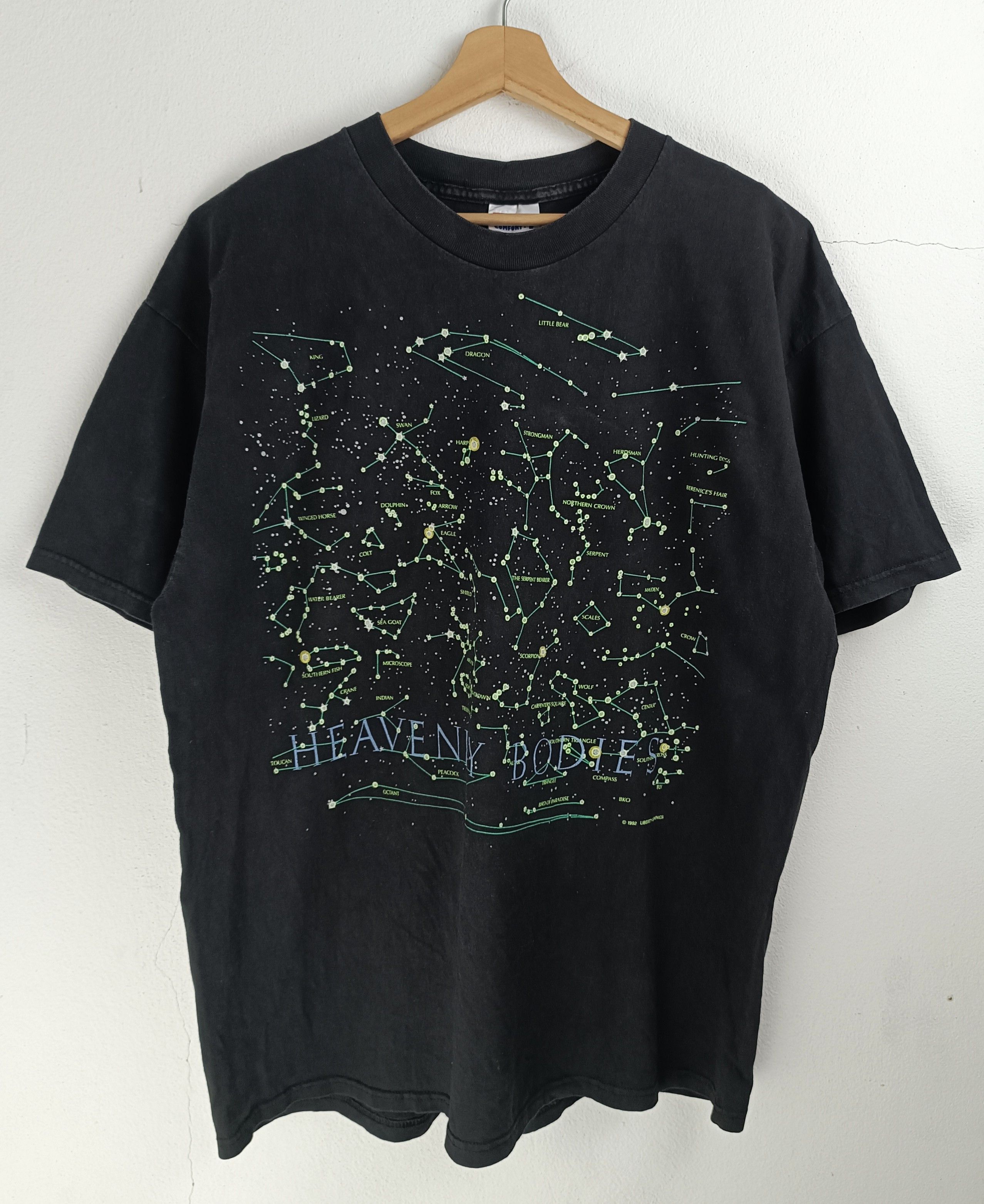Vintage VINTAGE 90'S HEAVENLY BODIES STARS UNIVERSE BOOKS VERY RARE Size US XL / EU 56 / 4 - 3 Thumbnail
