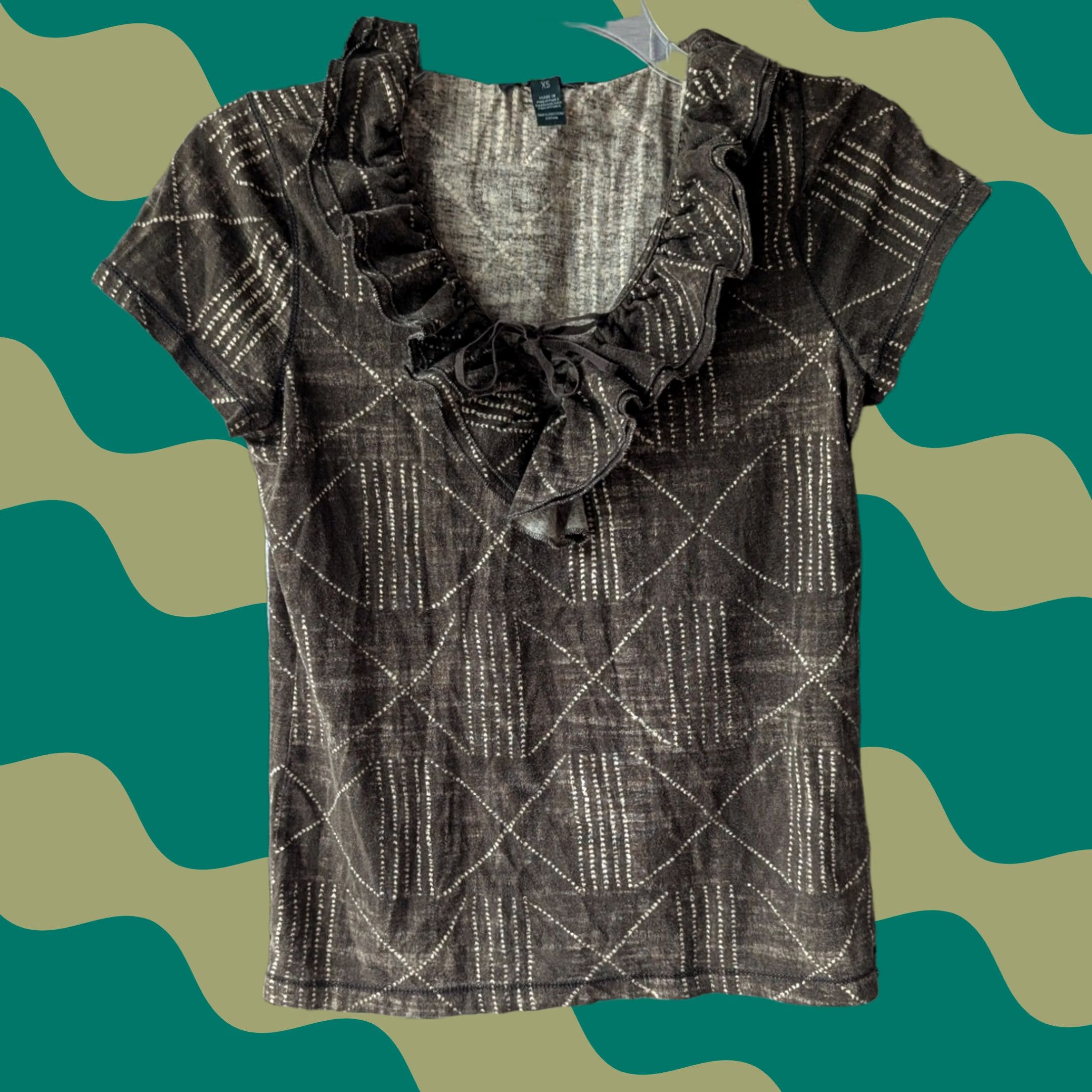 CO Ralph Lauren Lauren Jeans Co Top Brown Geometric Ruffle Neck Womens XS Lace Up Top Size XS / US 0-2 / IT 36-38 - 1 Thumbnail