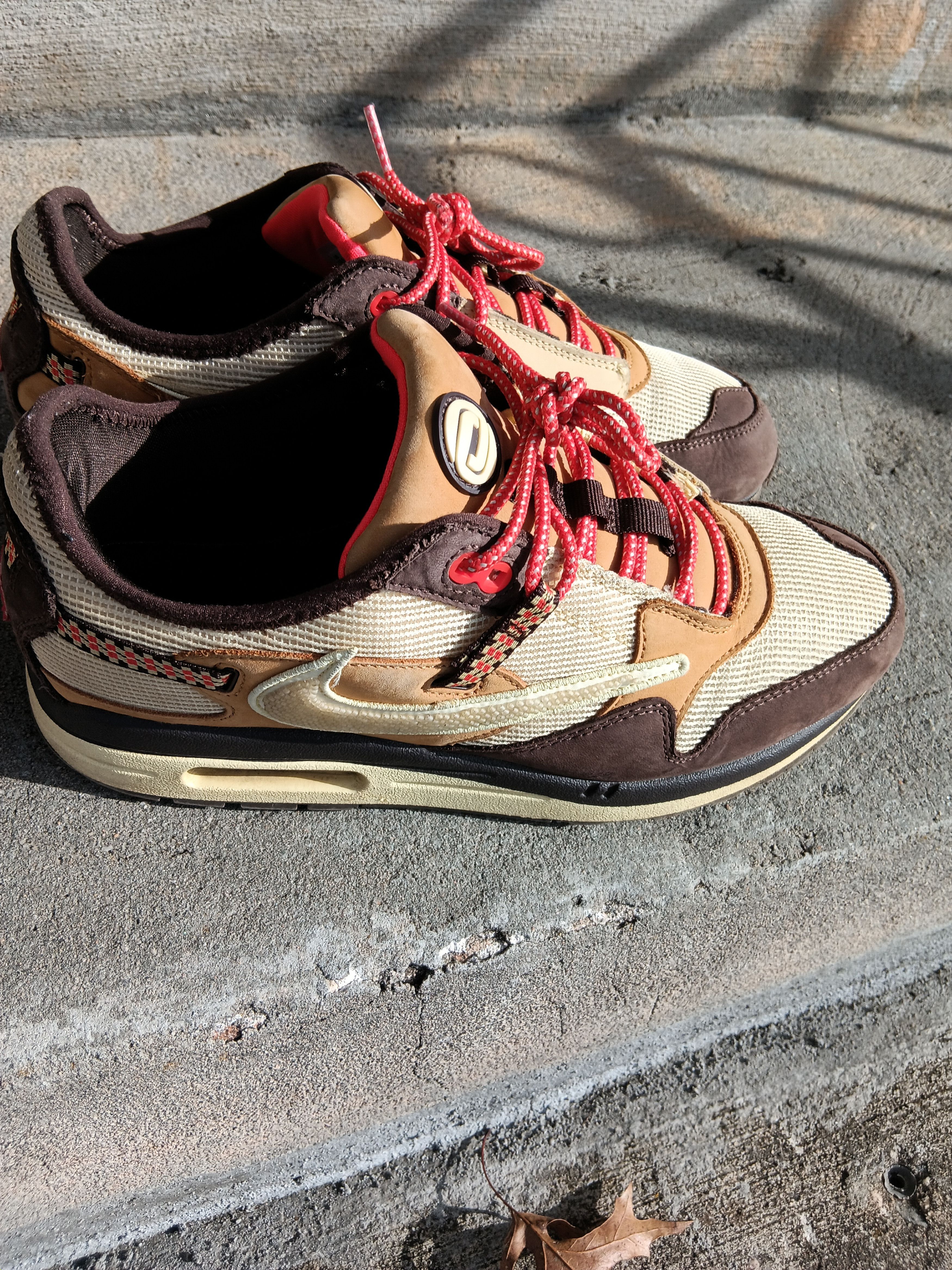 Travis Scott Nike Air Max 1 Travis Scott Cactus Jack "Baroque Brown". Size US 10 / EU 43 - 9 Thumbnail